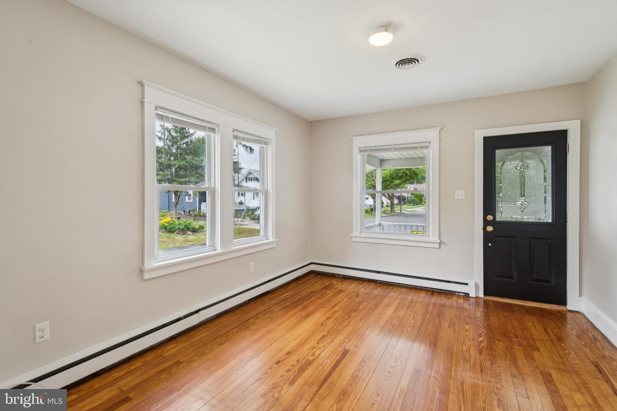 38 PRESSEY STREET