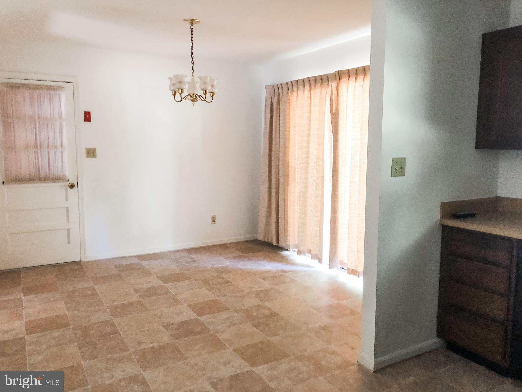 ESSEX SOUTH - Residential