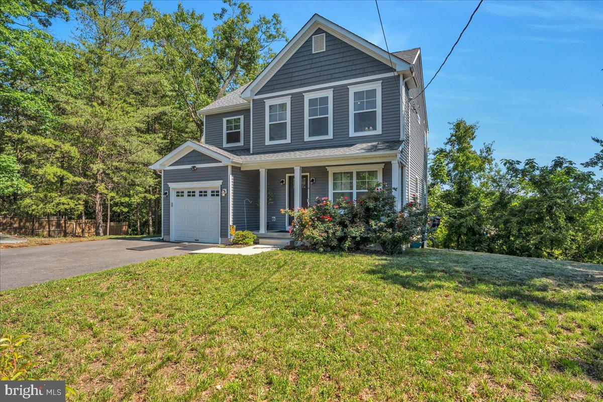16 CLARO AVENUE