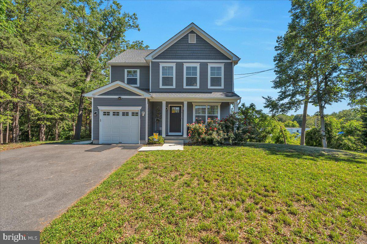 16 CLARO AVENUE