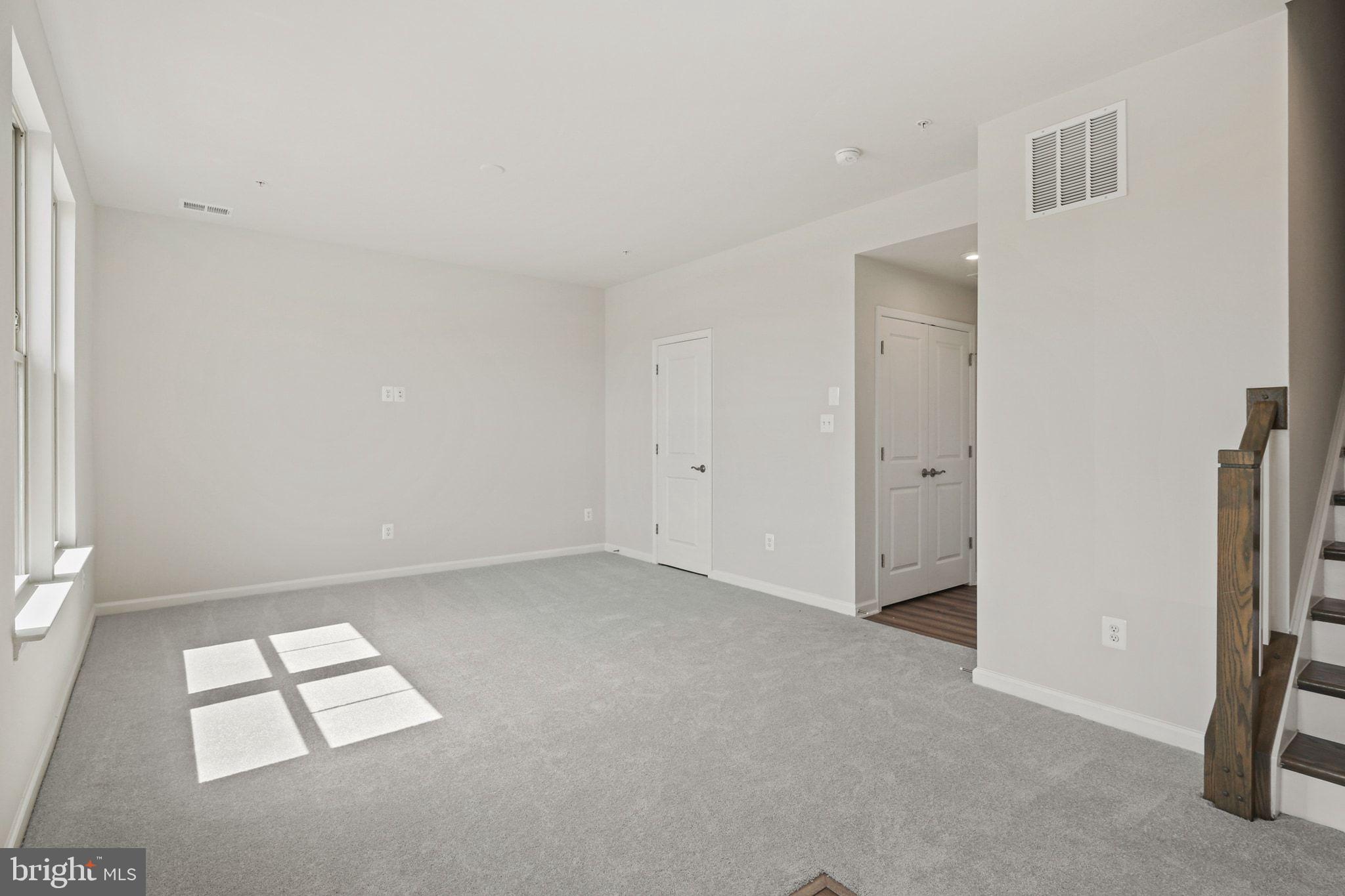 MILL BRANCH CROSSING - Residential Lease