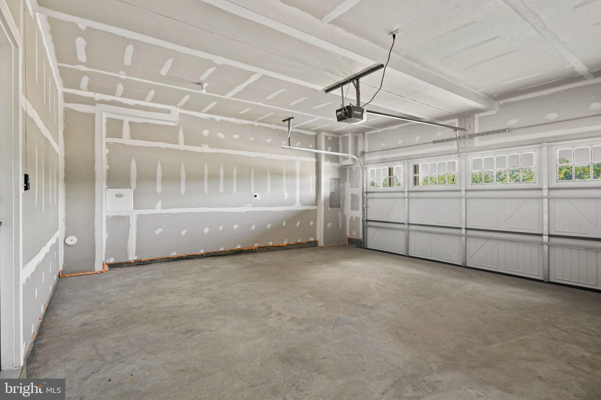 MILL BRANCH CROSSING - Residential Lease