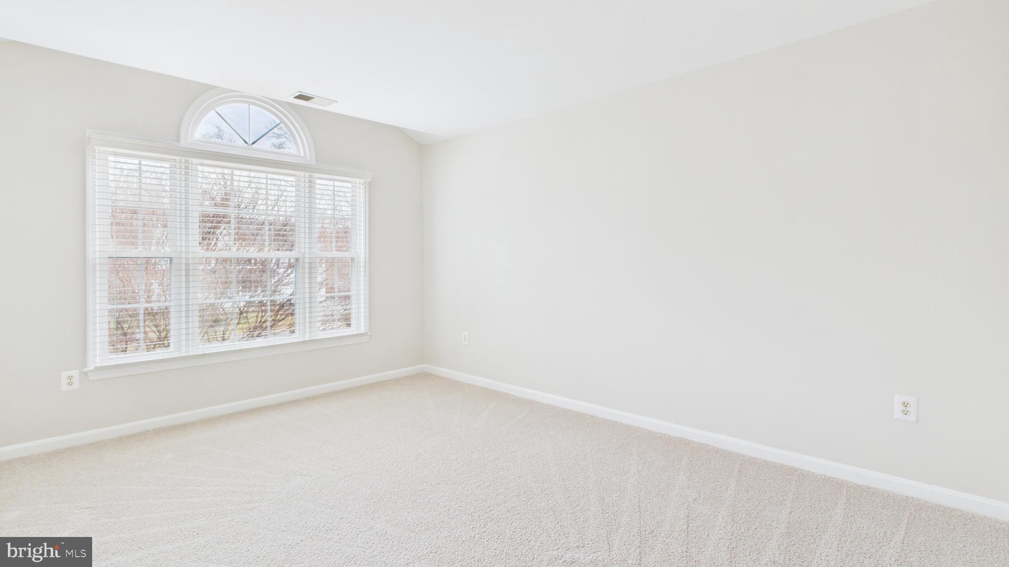 BROADLANDS - Residential