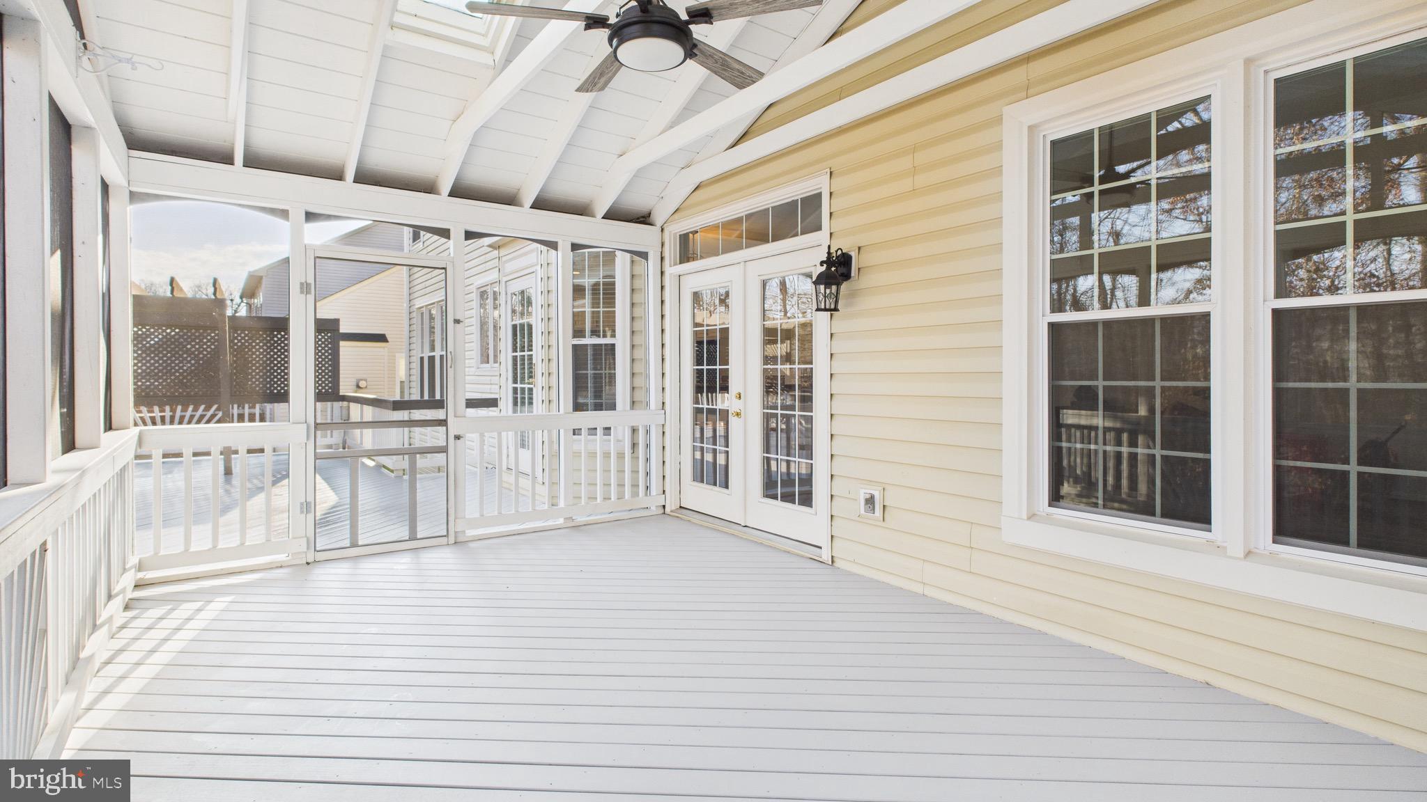 BROADLANDS - Residential