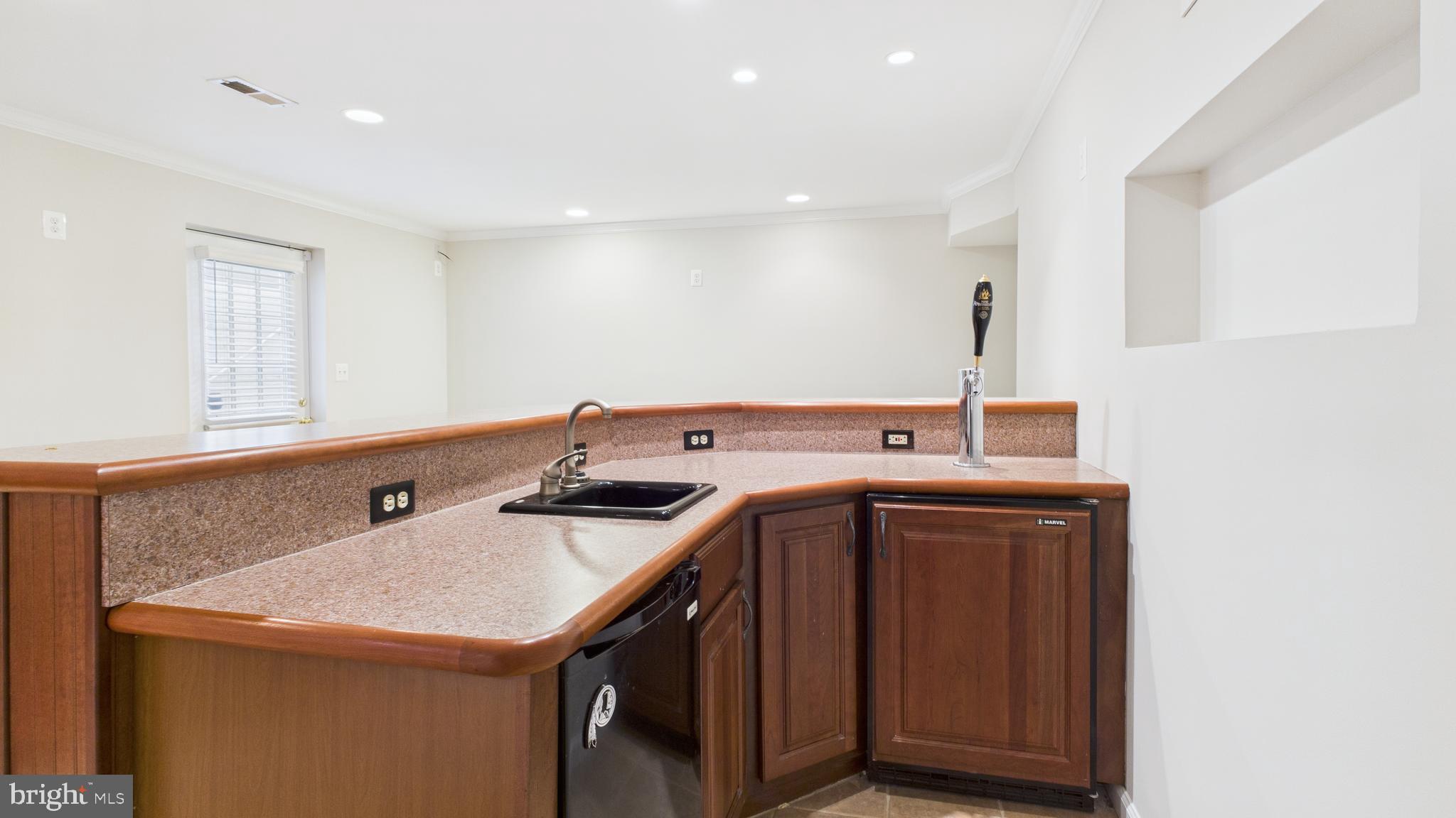 BROADLANDS - Residential