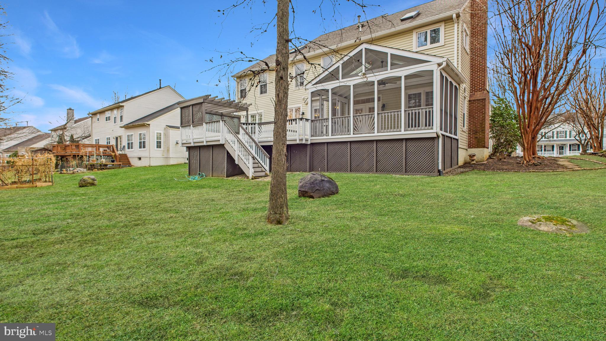 BROADLANDS - Residential