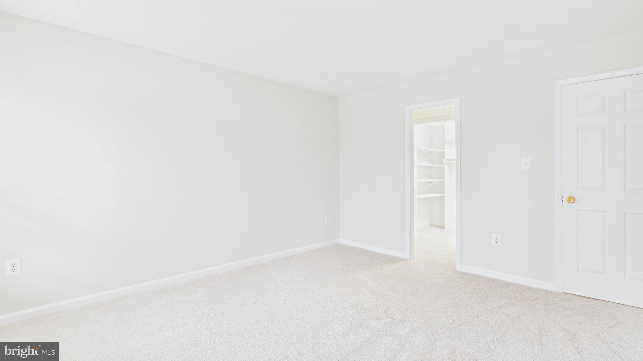 BROADLANDS - Residential