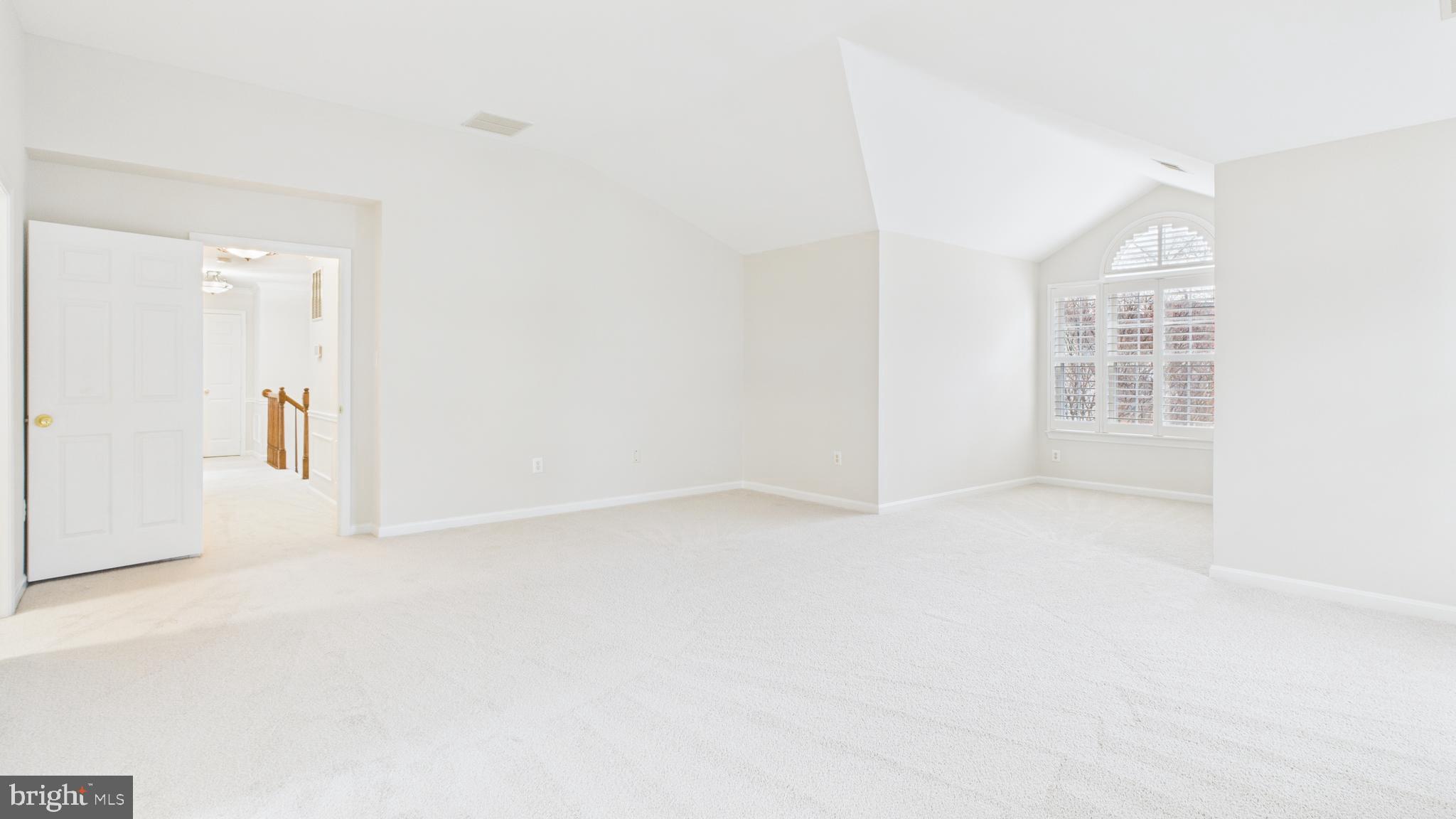 BROADLANDS - Residential