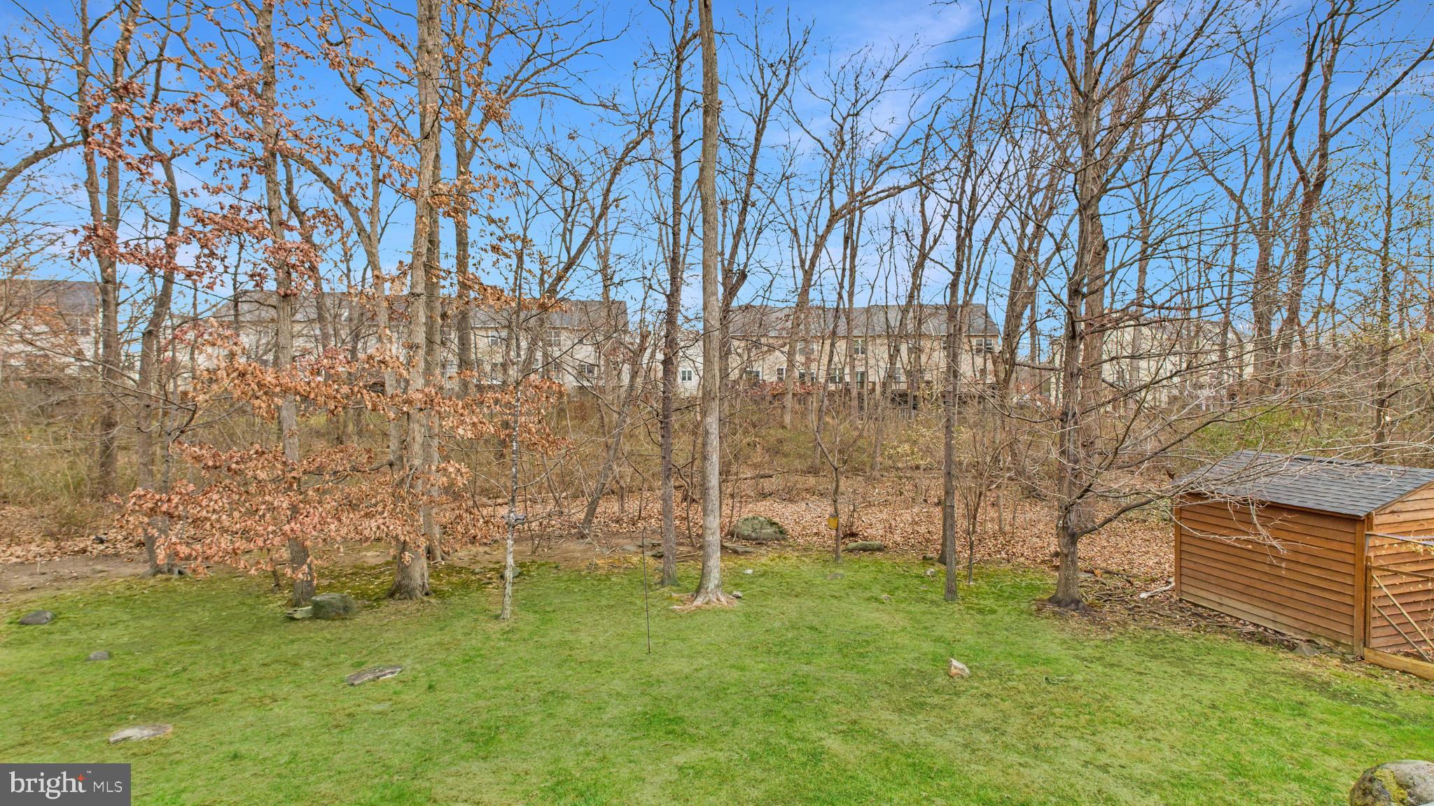 BROADLANDS - Residential