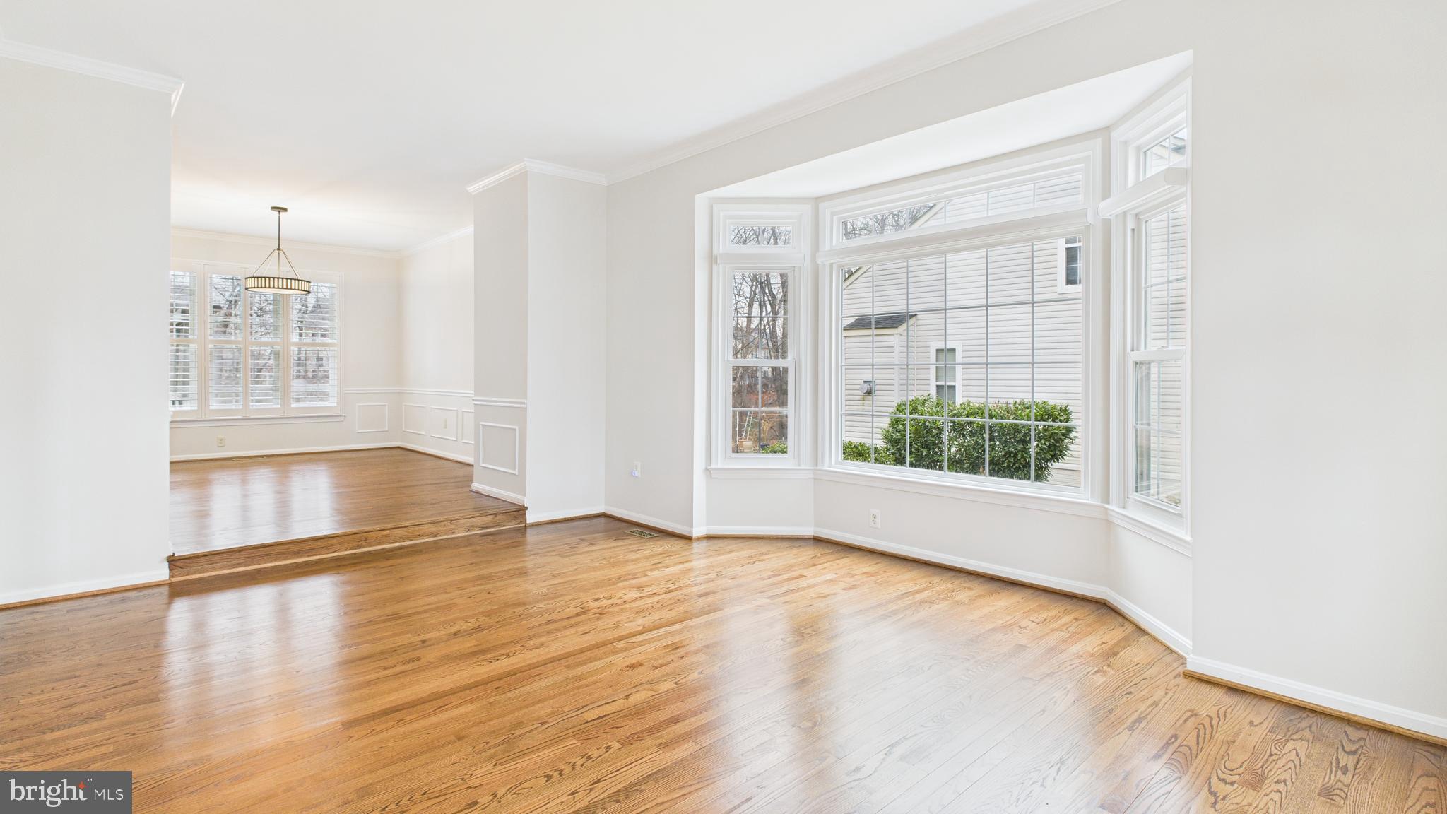 BROADLANDS - Residential