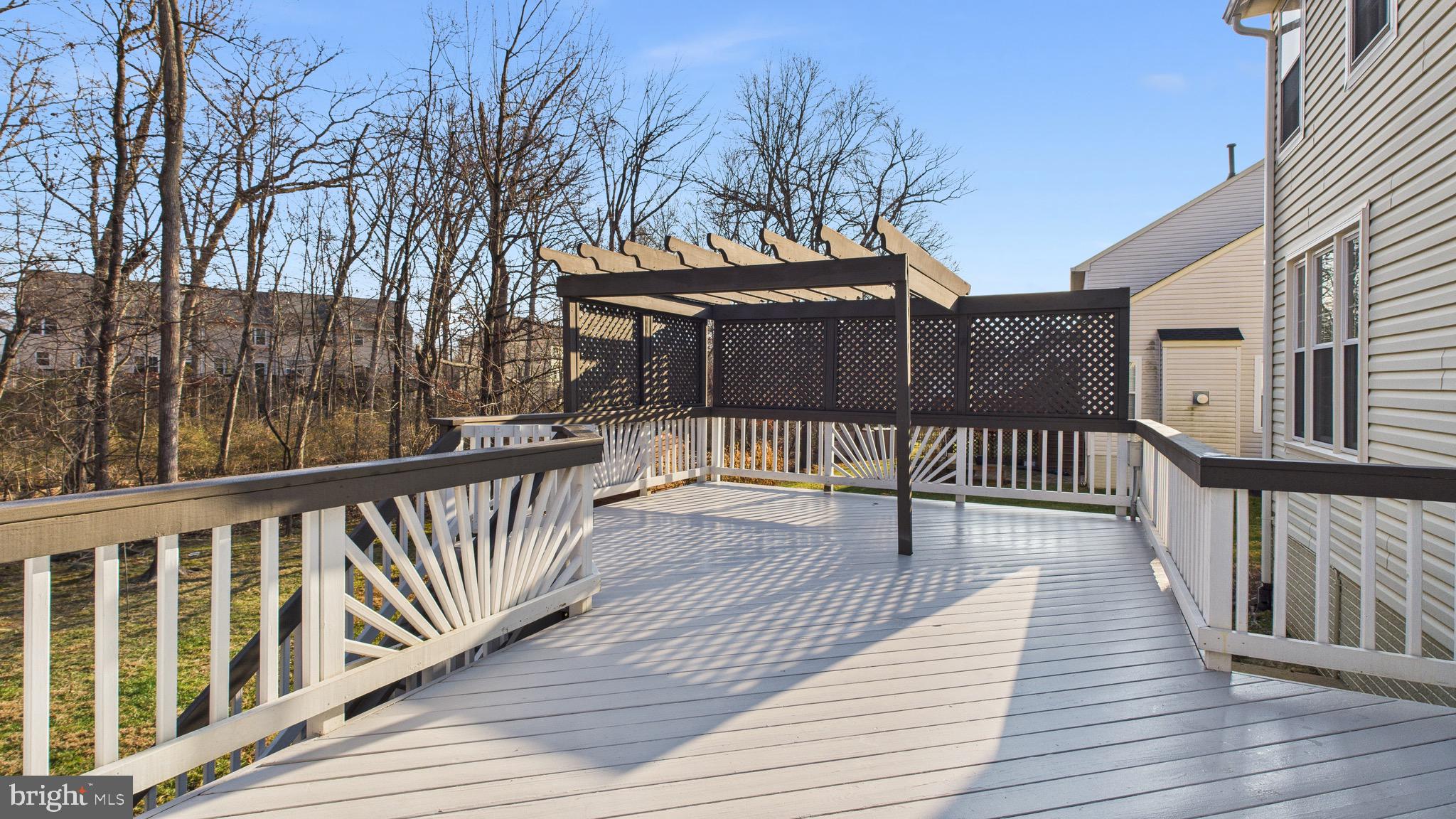 BROADLANDS - Residential