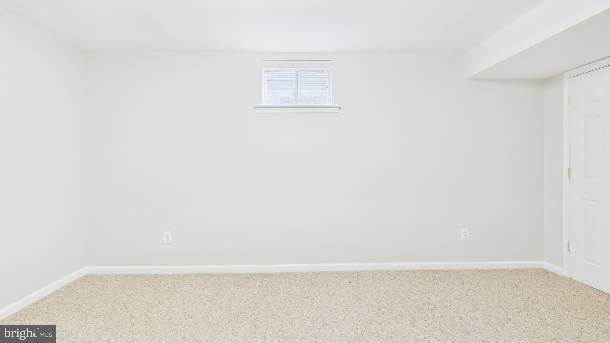 BROADLANDS - Residential