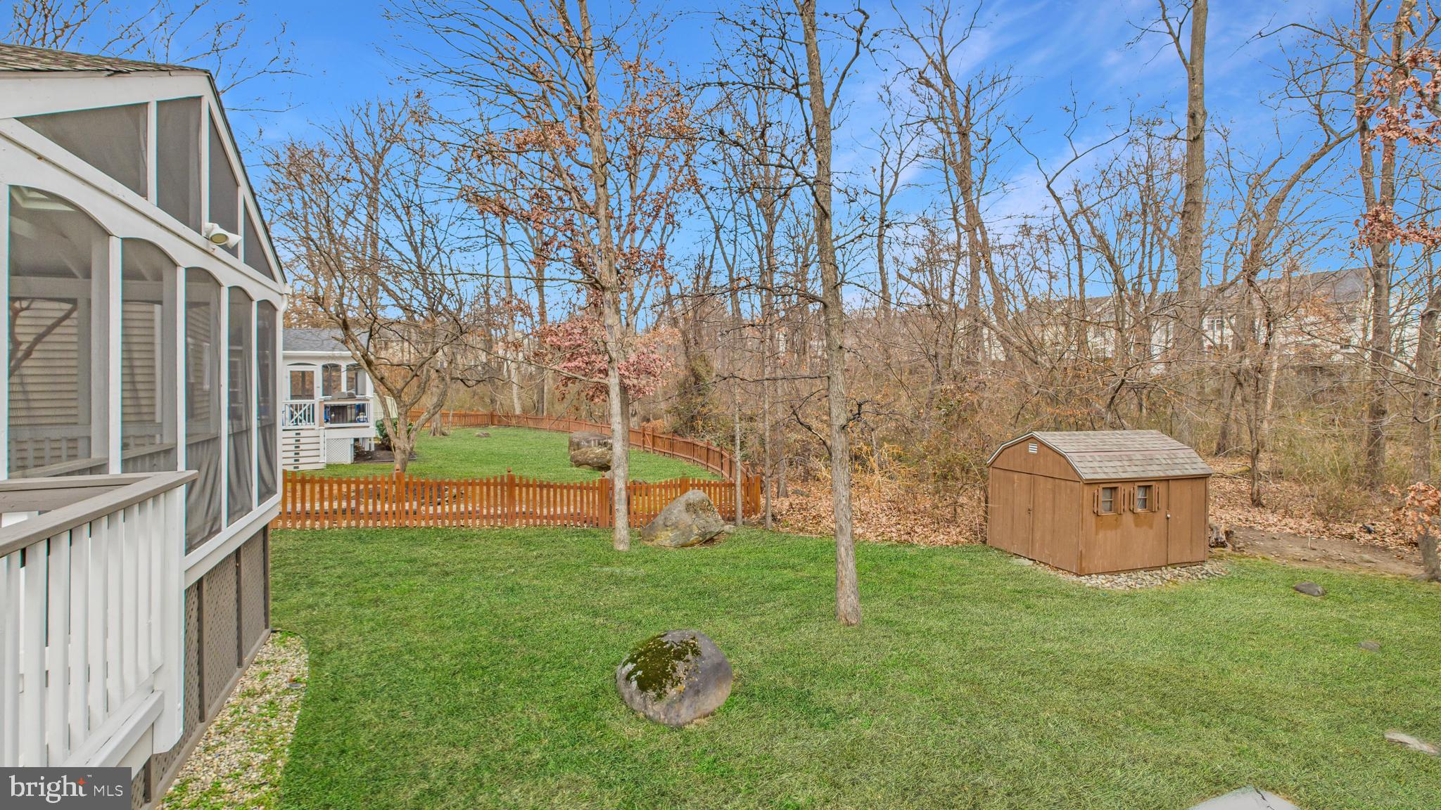 BROADLANDS - Residential