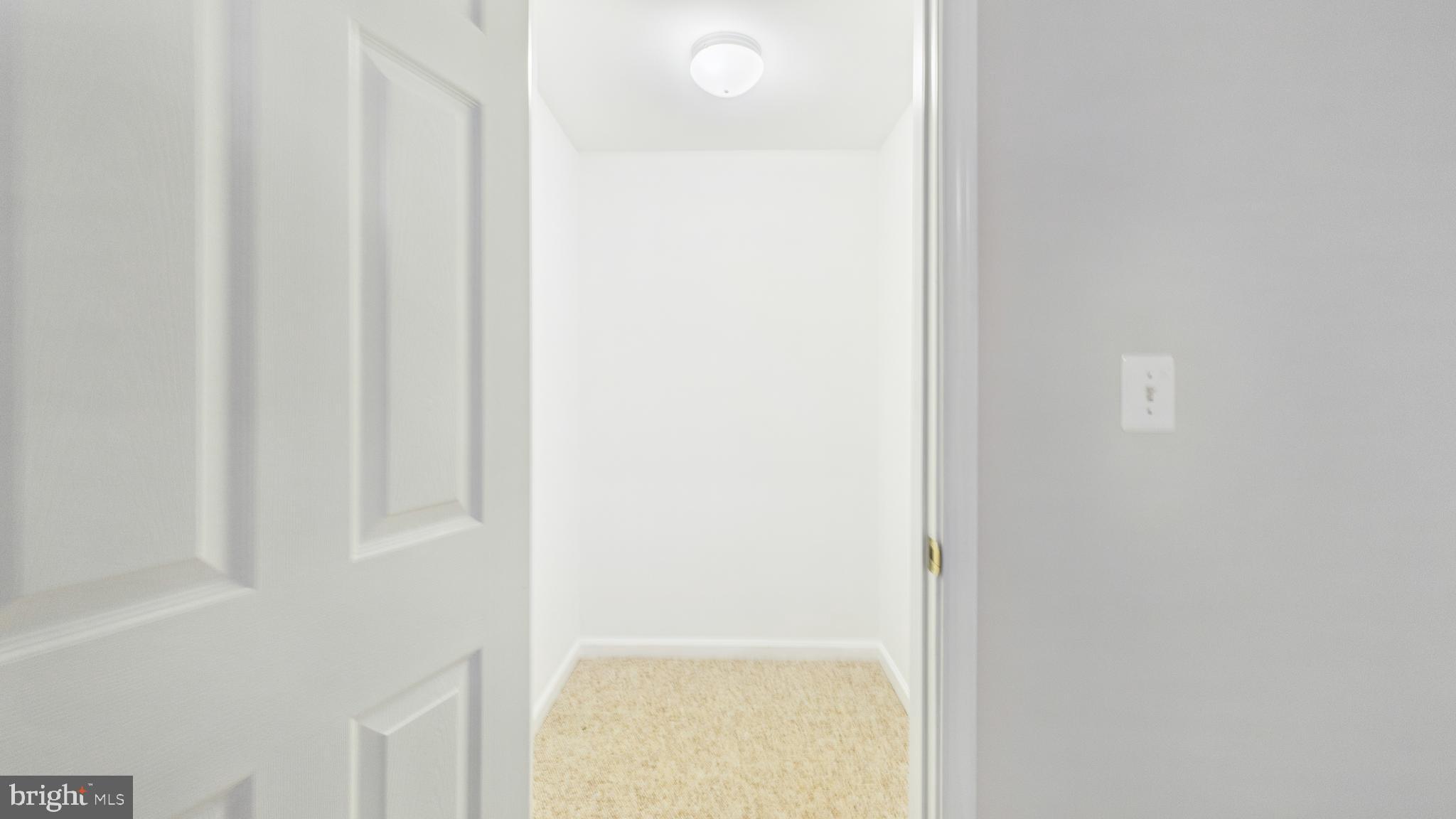 BROADLANDS - Residential