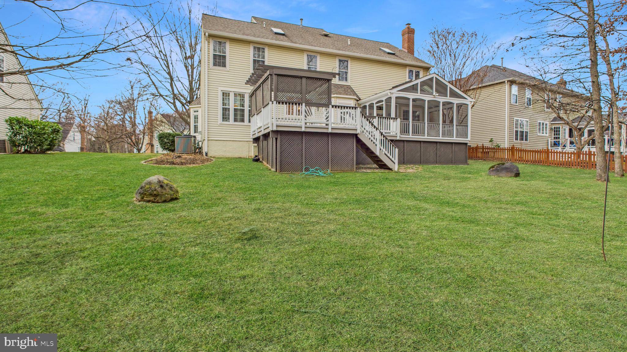 BROADLANDS - Residential