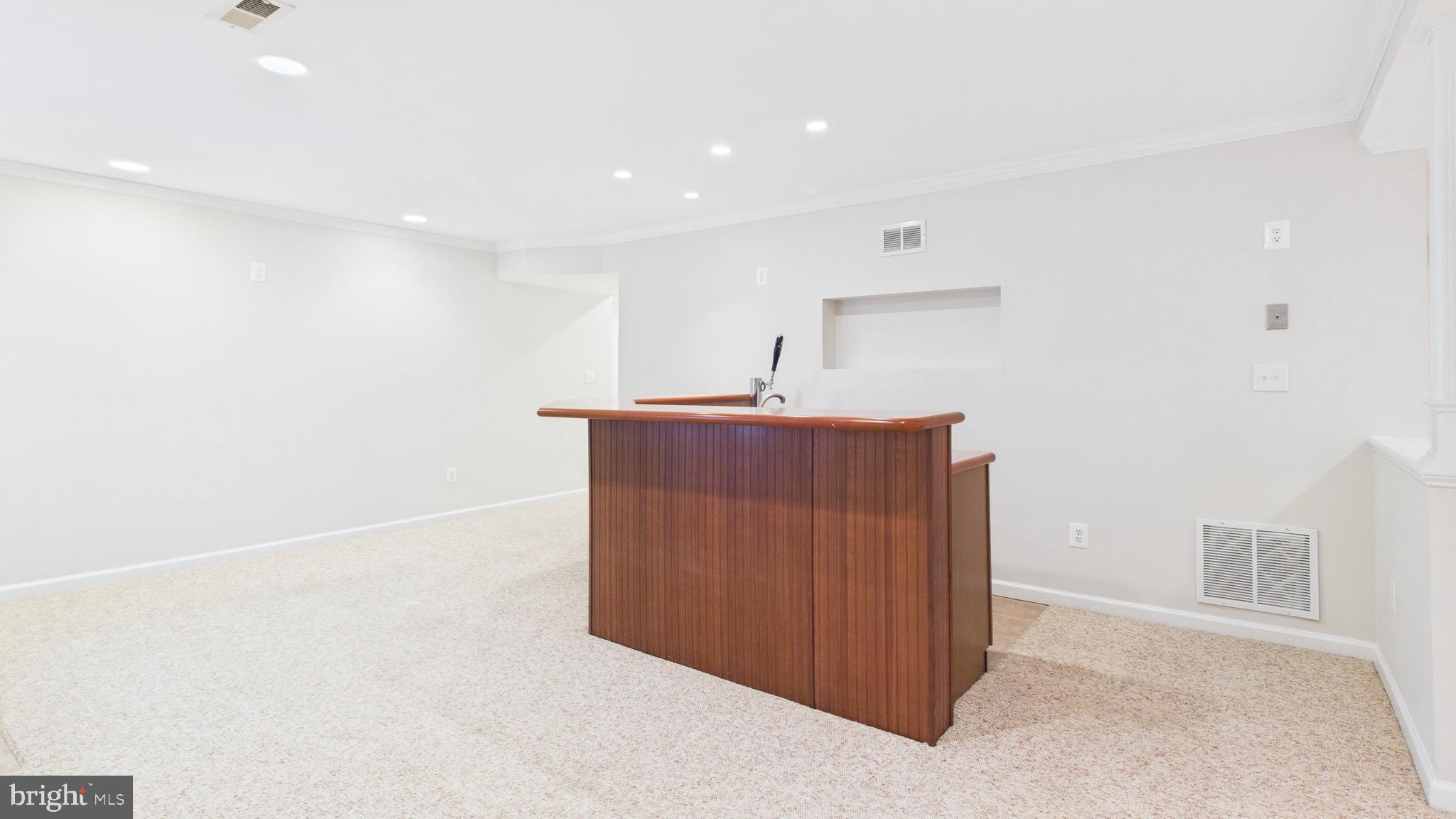 BROADLANDS - Residential