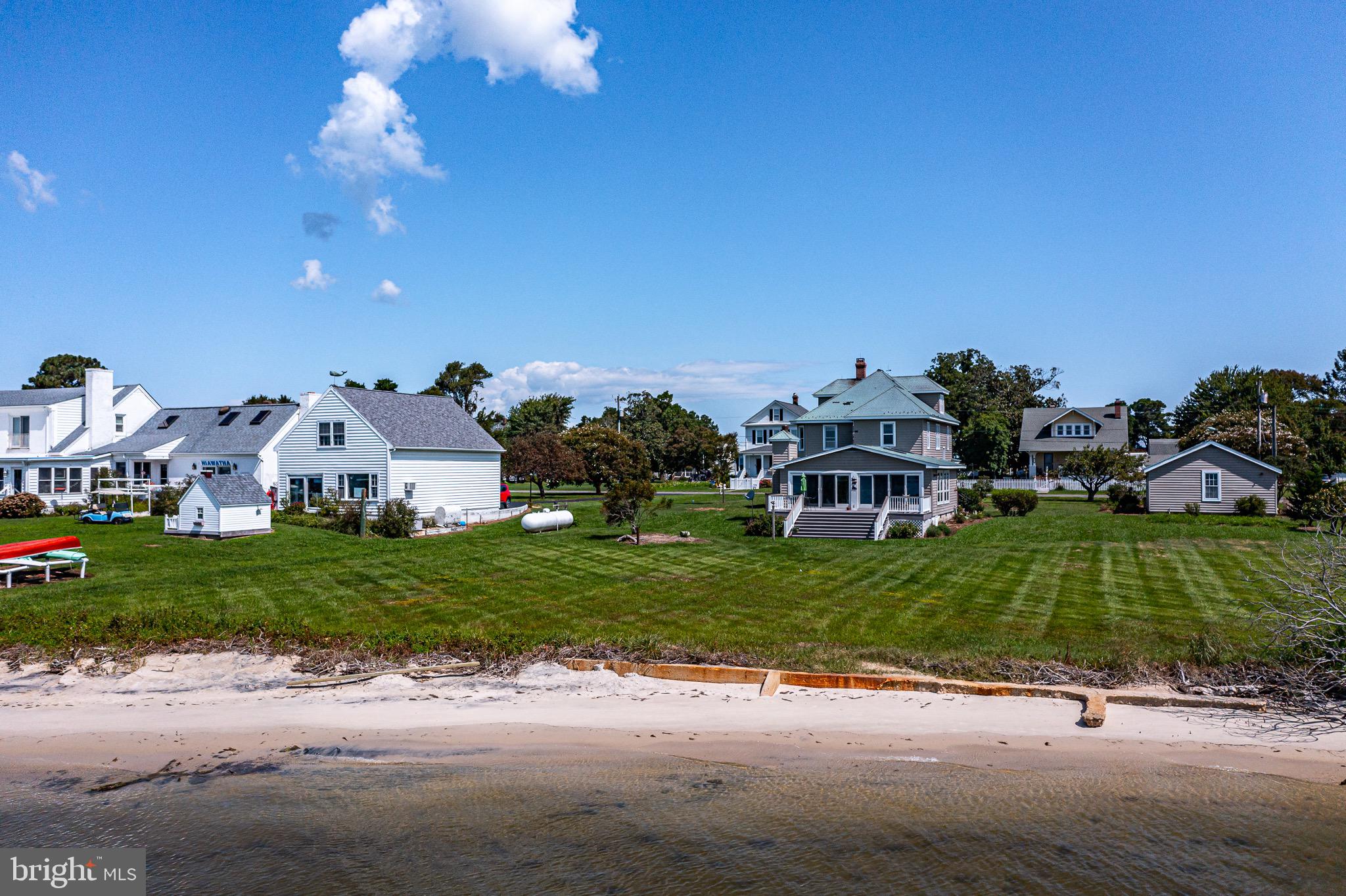 159 FLEETON POINT CIRCLE