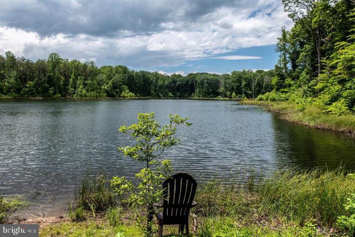 STAFFORD LAKES VILLAGE - Residential