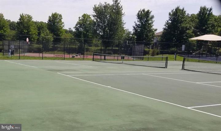 STAFFORD LAKES VILLAGE - Residential