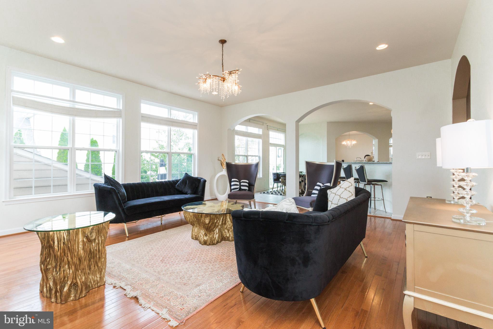 STAFFORD LAKES VILLAGE - Residential