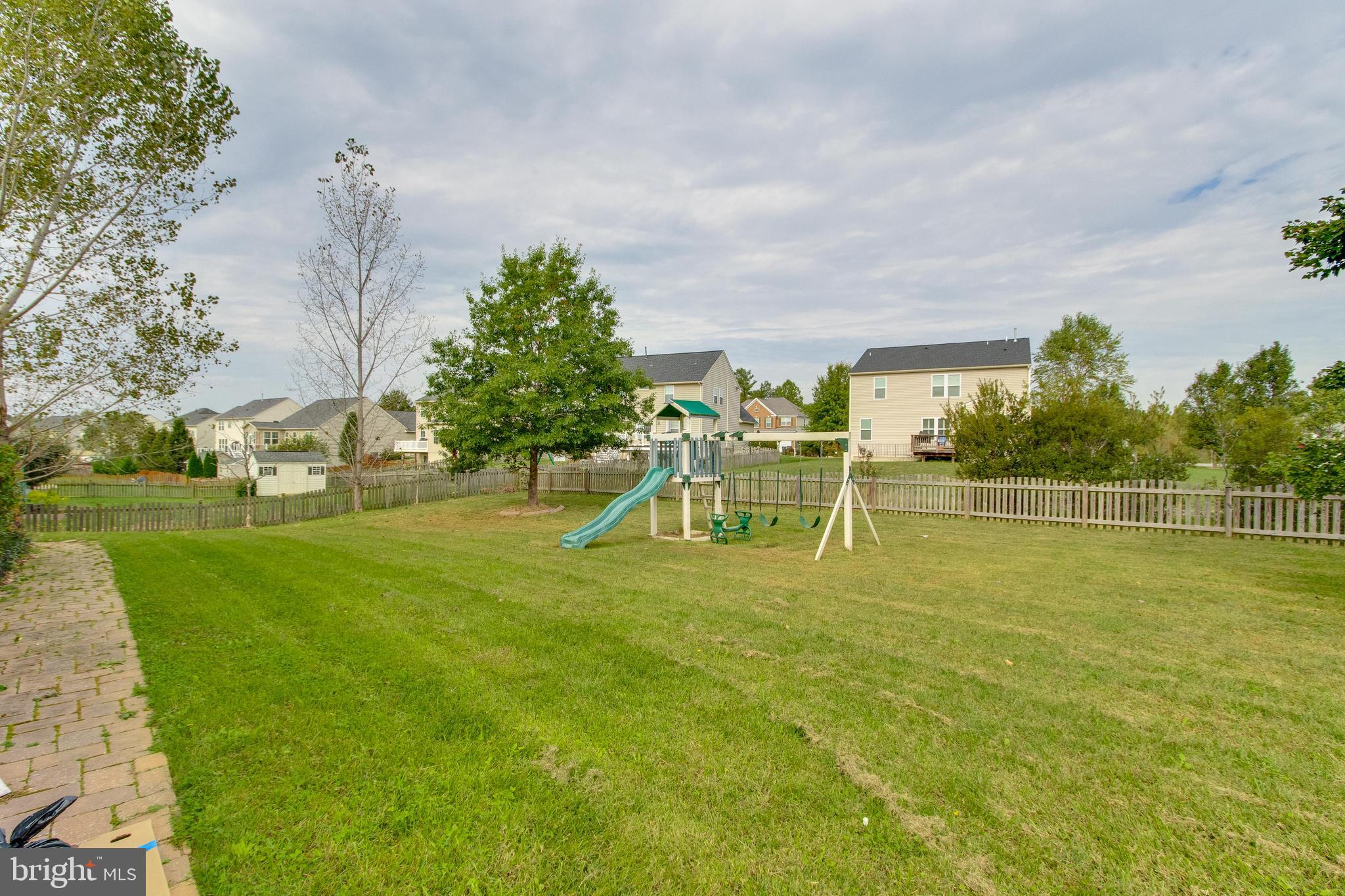 STAFFORD LAKES VILLAGE - Residential