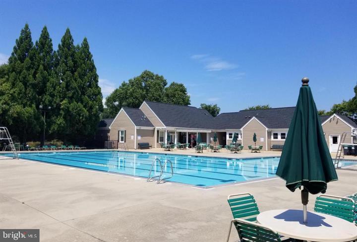 STAFFORD LAKES VILLAGE - Residential