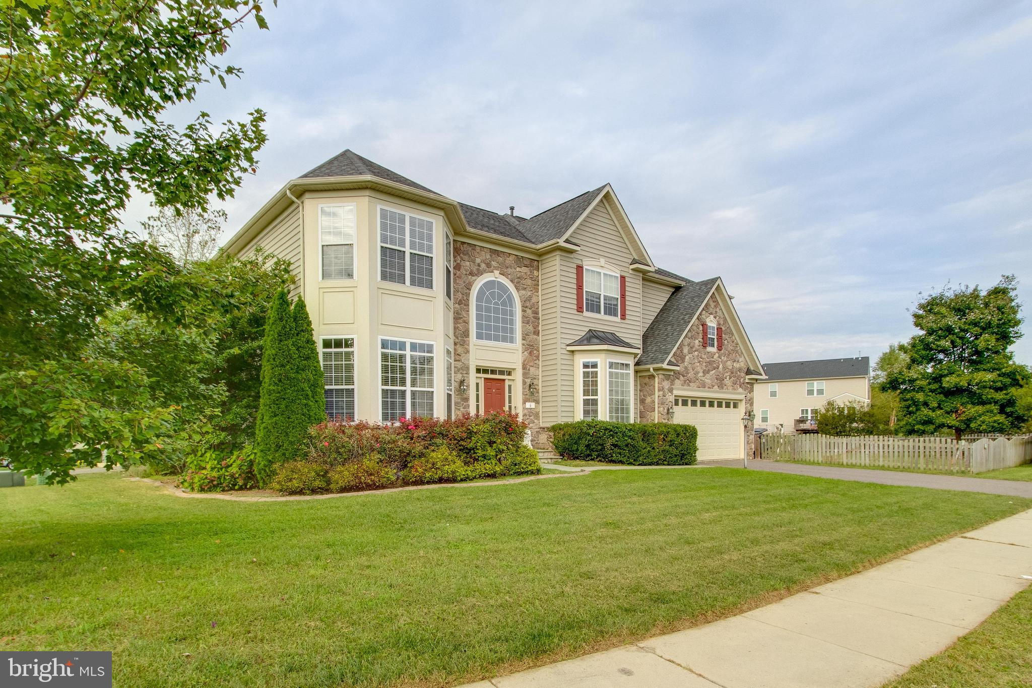 STAFFORD LAKES VILLAGE - Residential