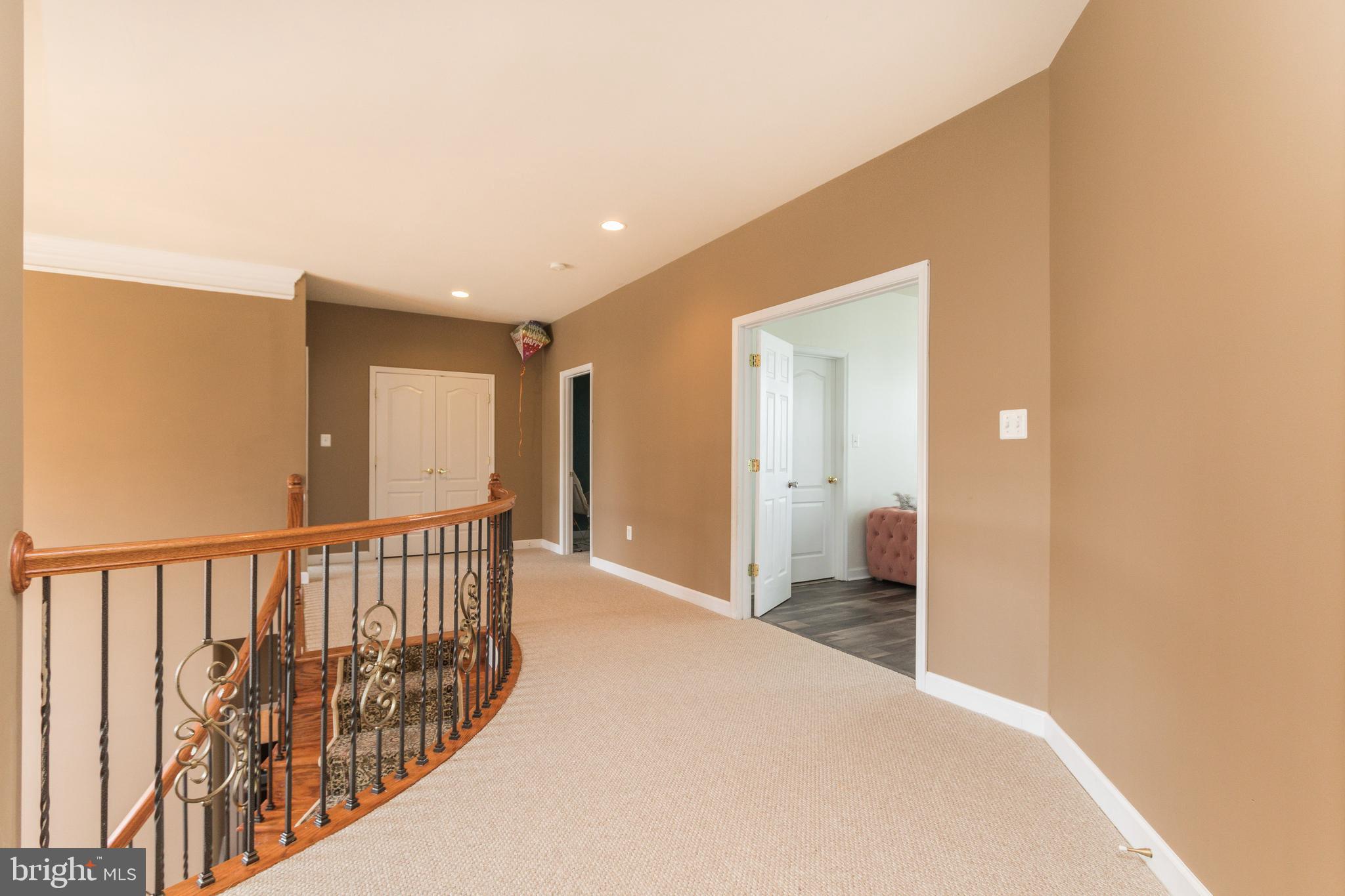 STAFFORD LAKES VILLAGE - Residential