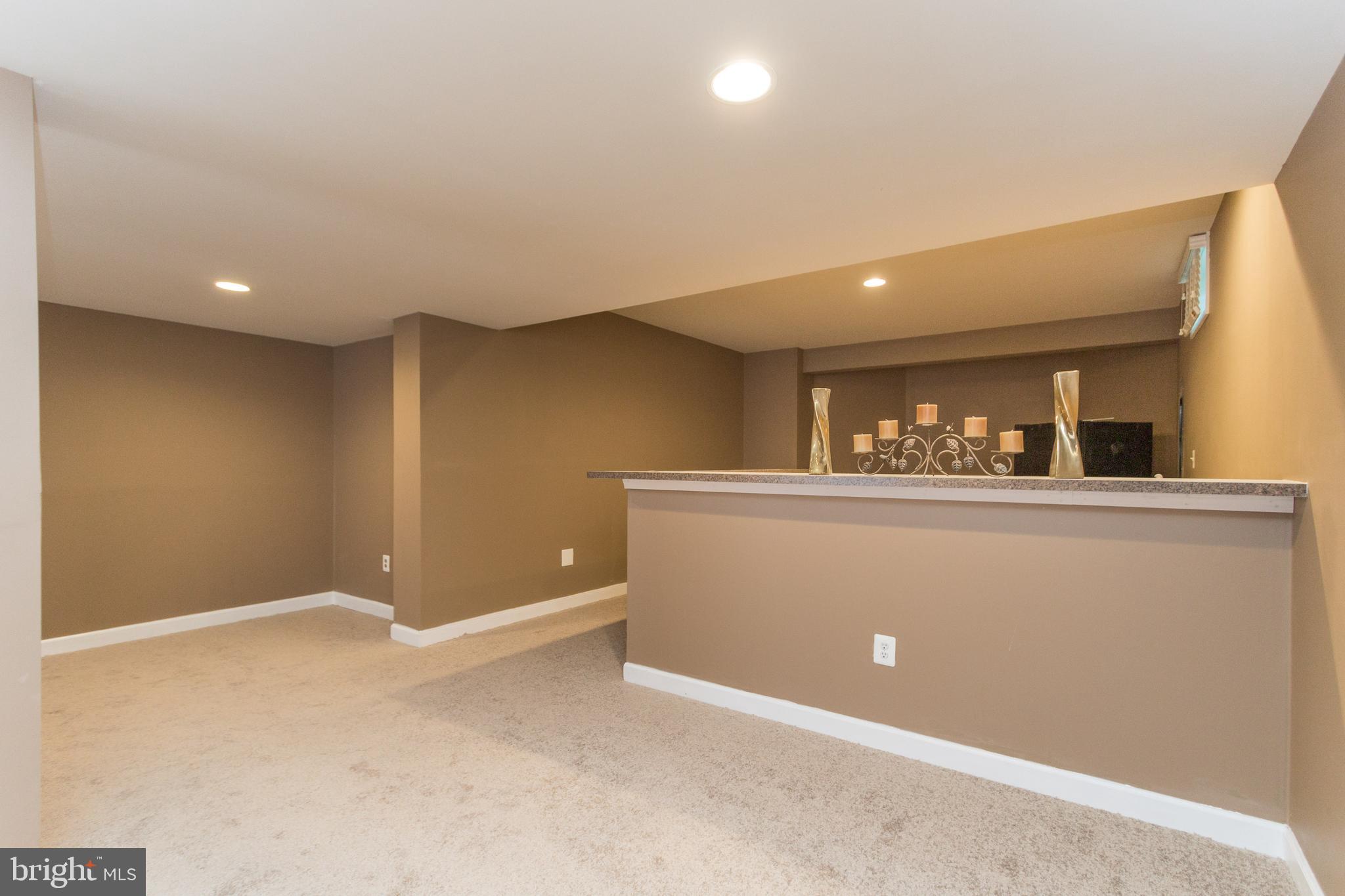 STAFFORD LAKES VILLAGE - Residential