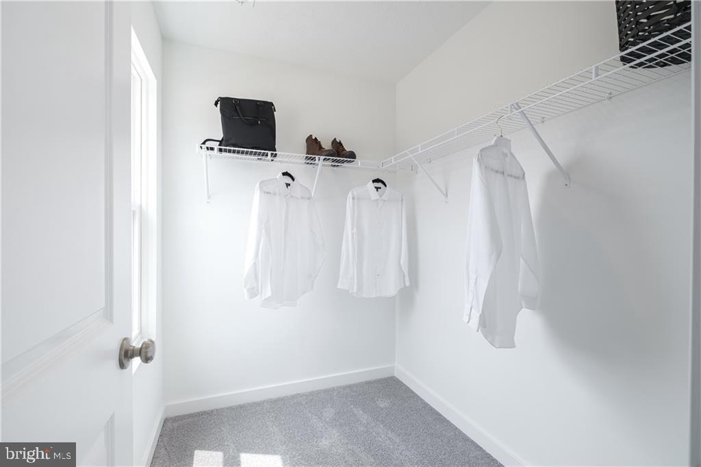 LIBERTY RUN - Residential