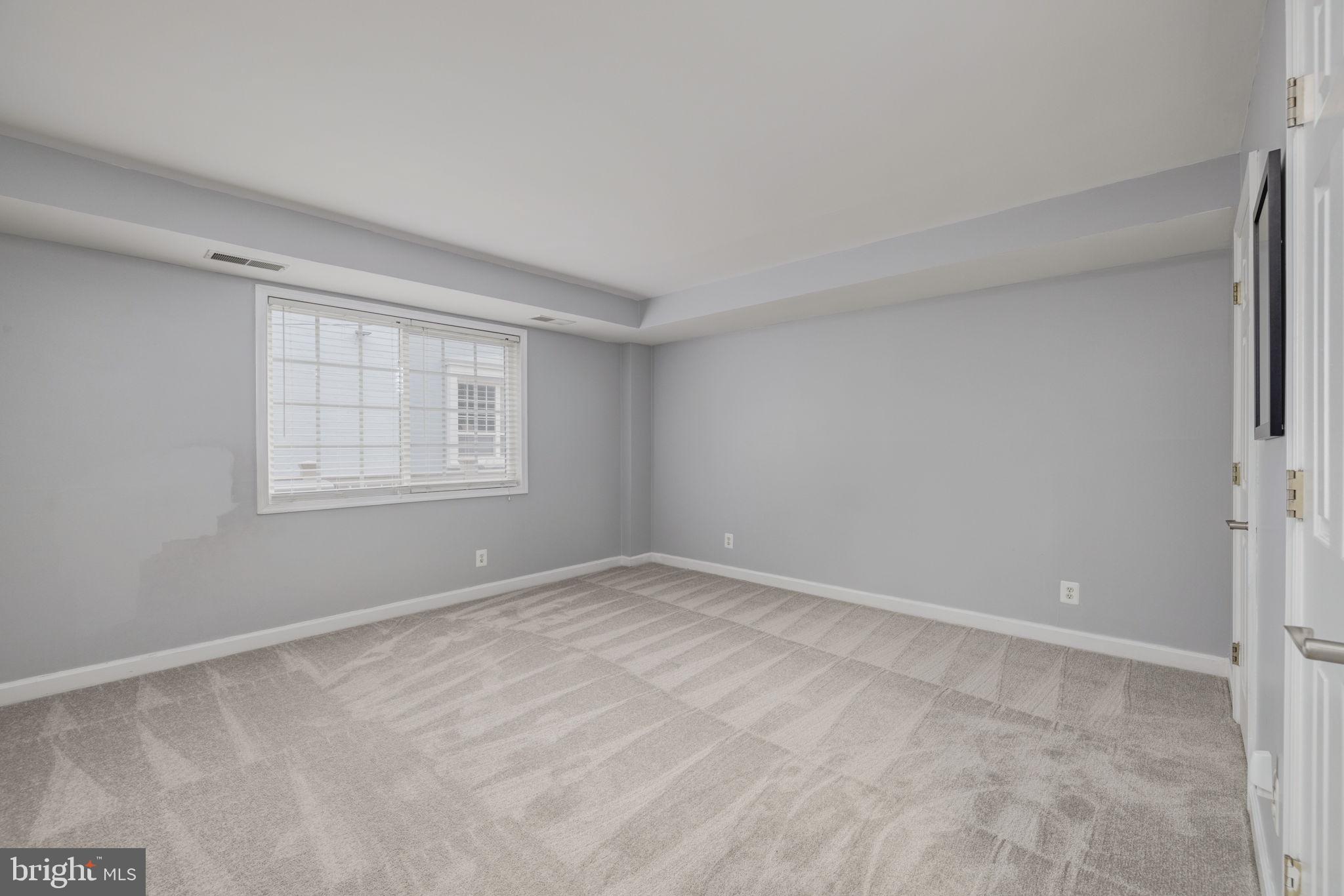 PARKSIDE AT ALEXANDRIA - Residential