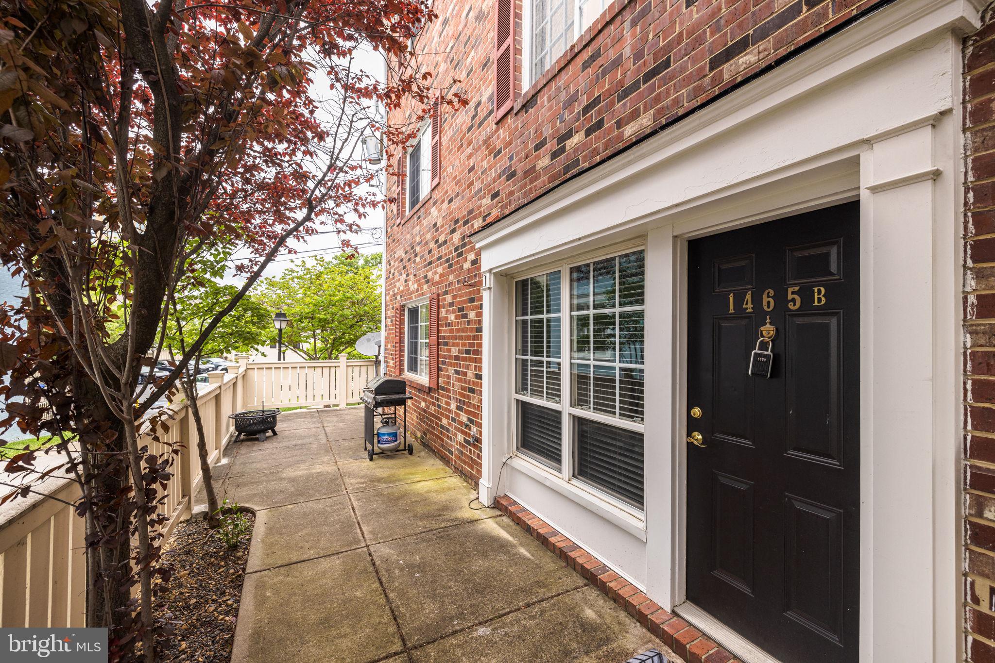 PARKSIDE AT ALEXANDRIA - Residential