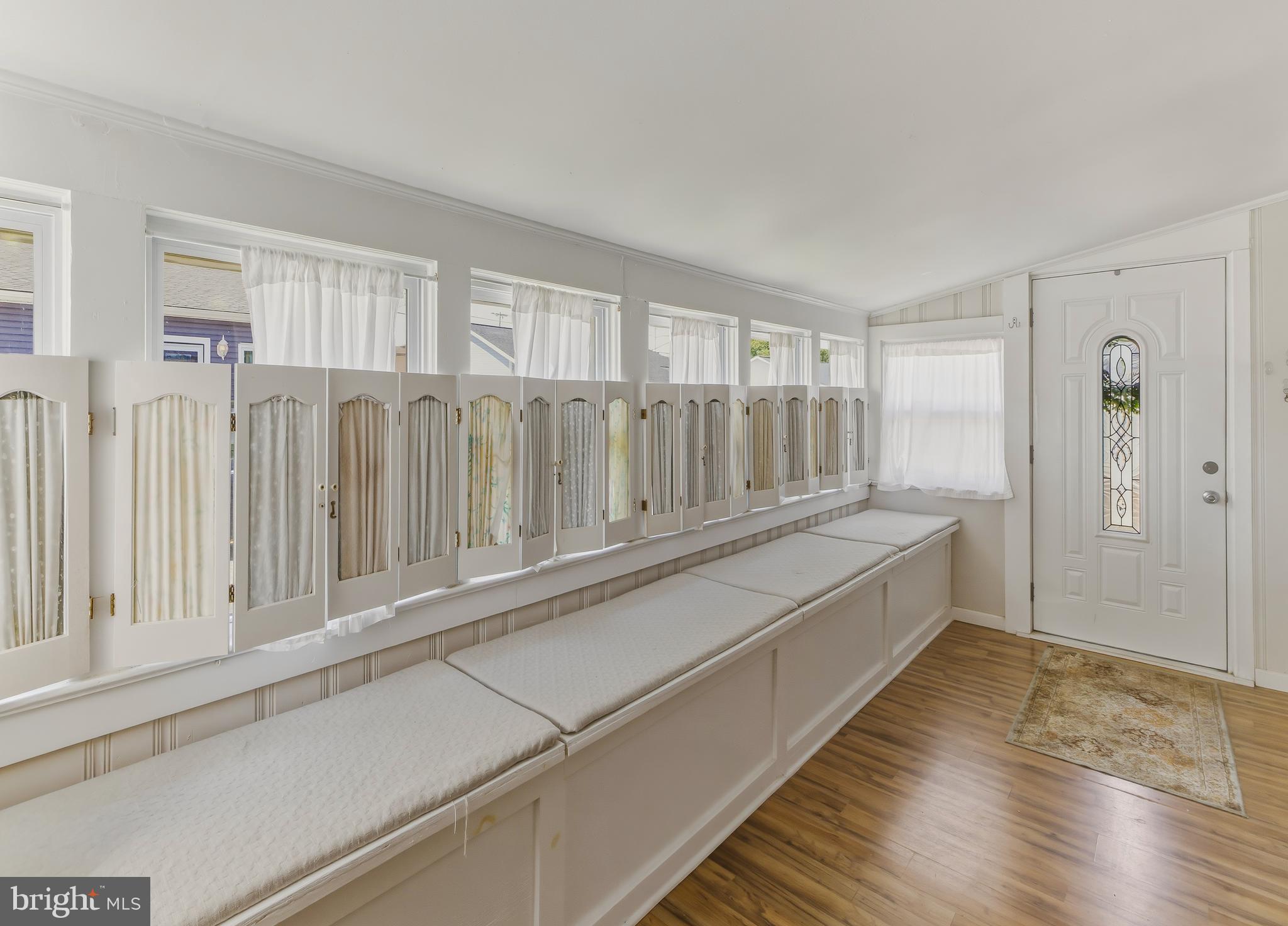 337 JACKSON AVENUE