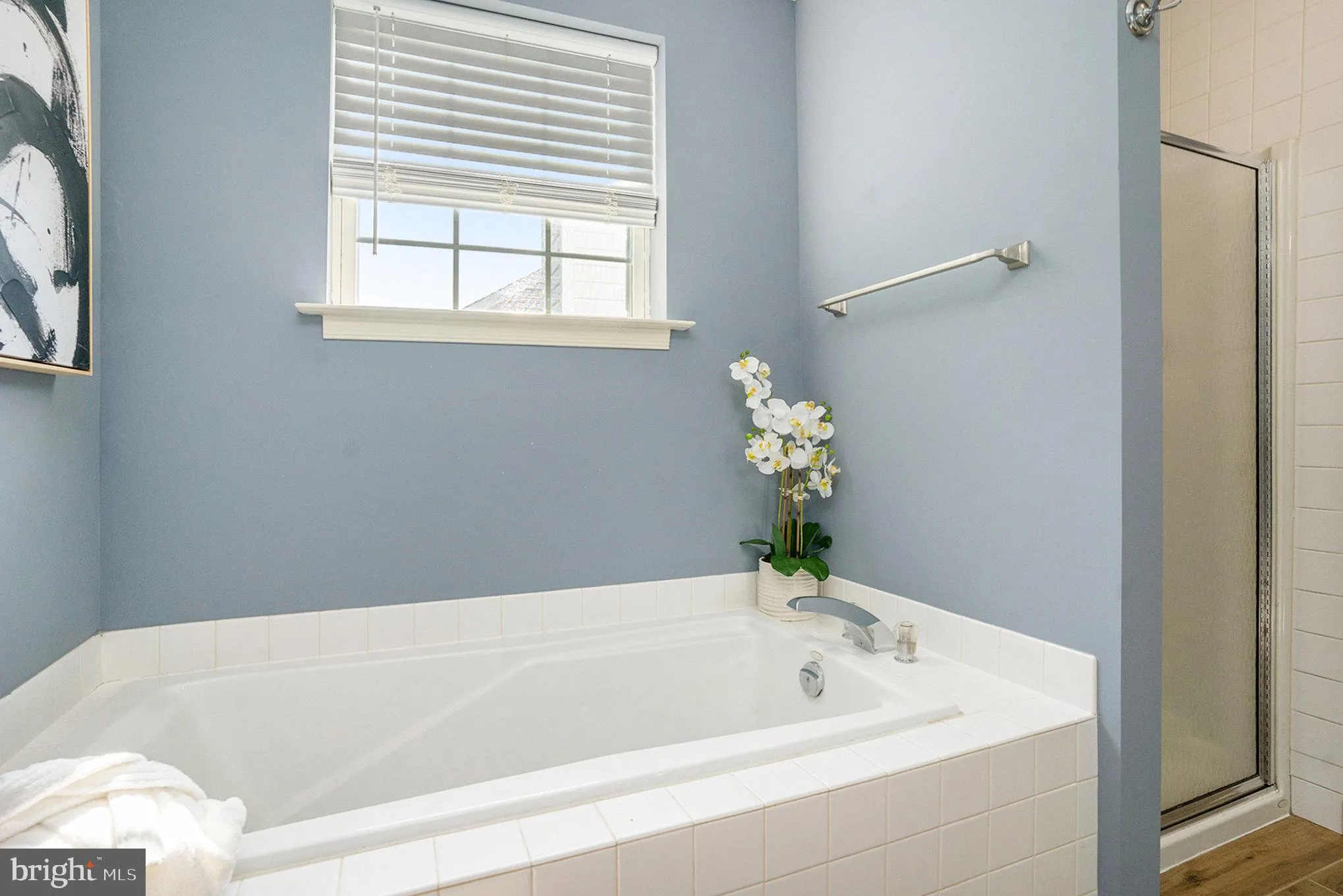 Doylestown, Pennsylvania 18901, United States, 4 Bedrooms Bedrooms, ,3 BathroomsBathrooms,Residential,Pending,215001