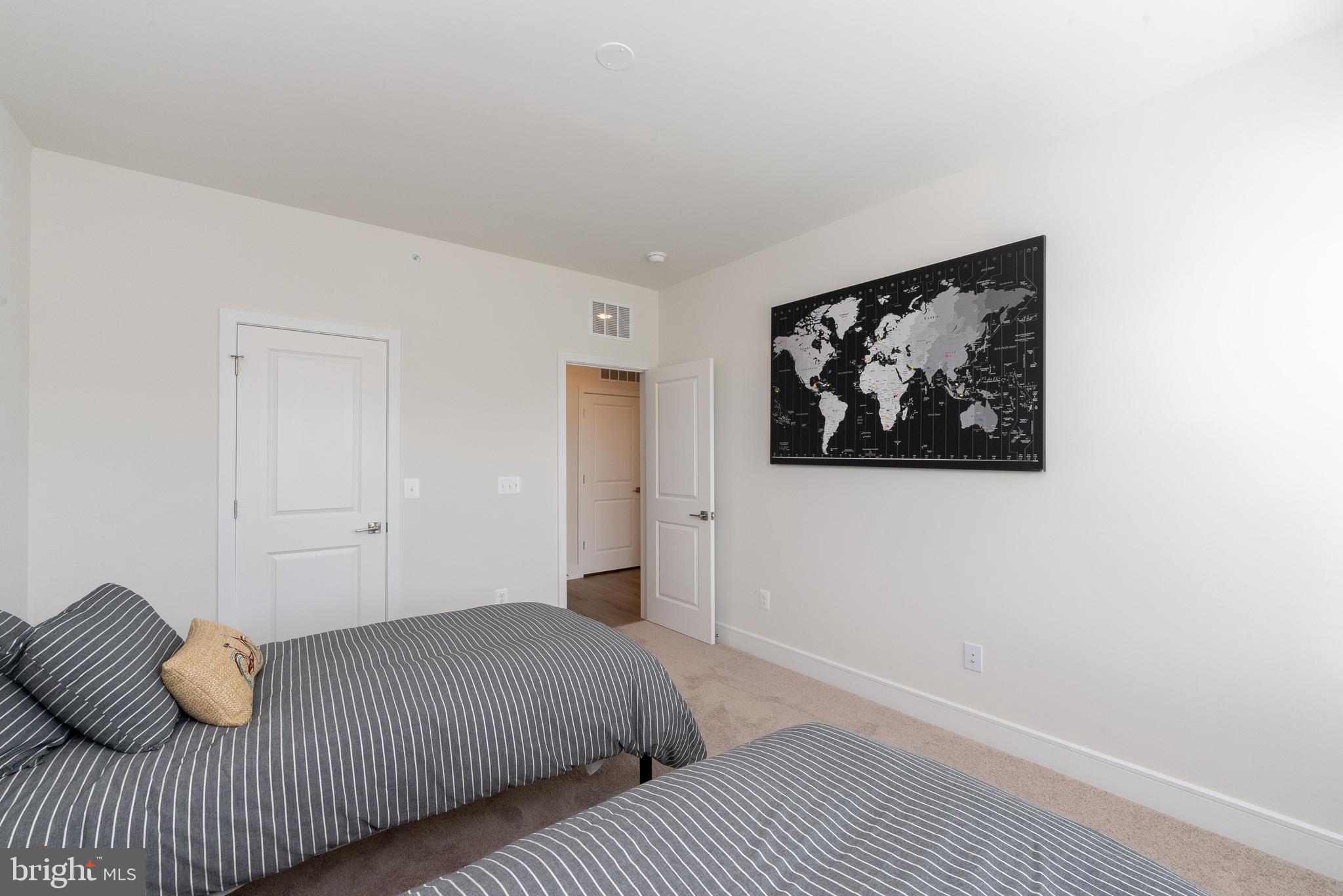 DEMOTT & SILVER - Residential