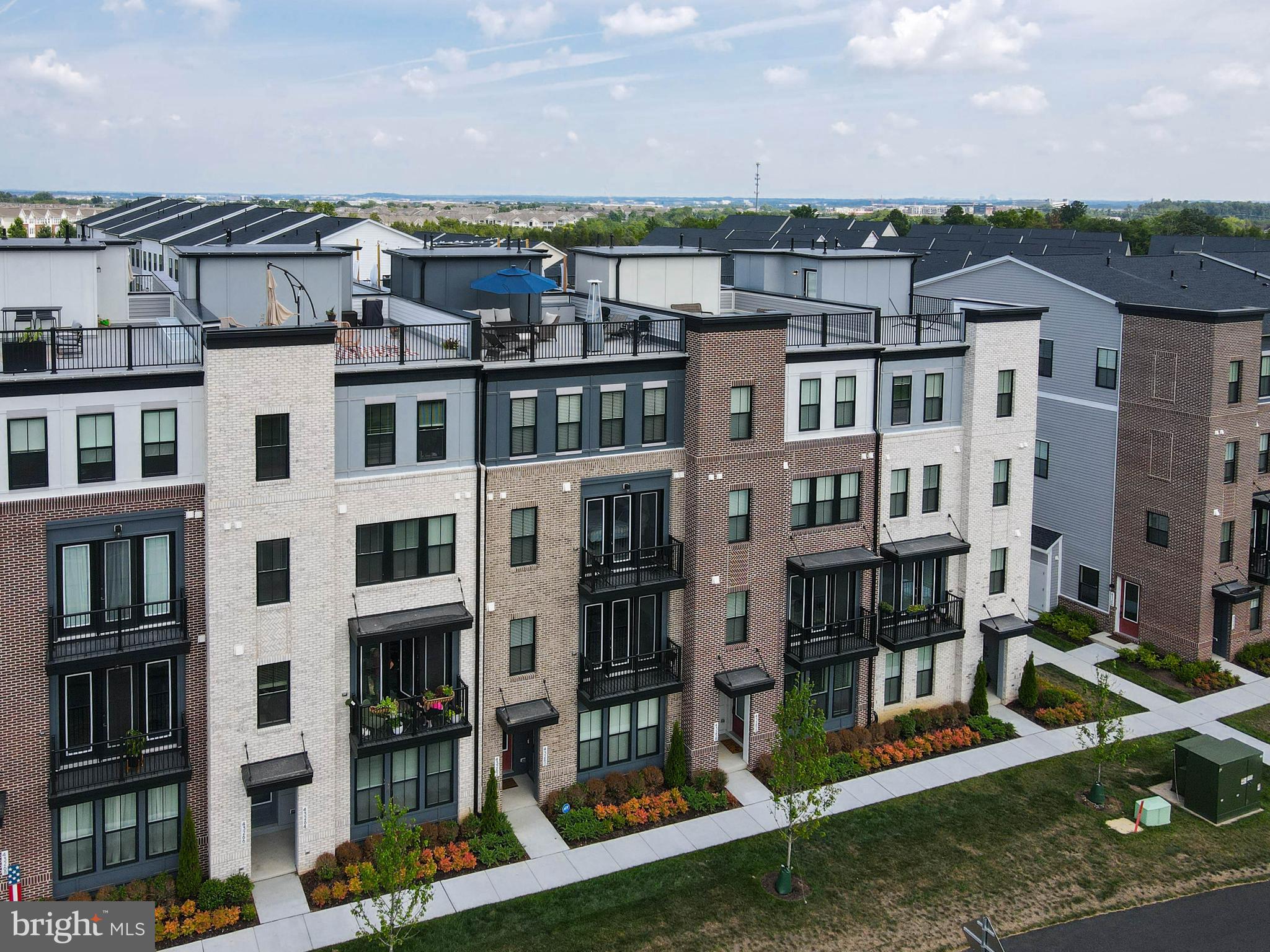 DEMOTT & SILVER - Residential