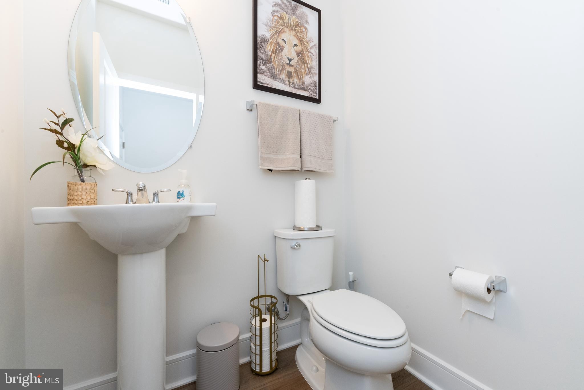 DEMOTT & SILVER - Residential