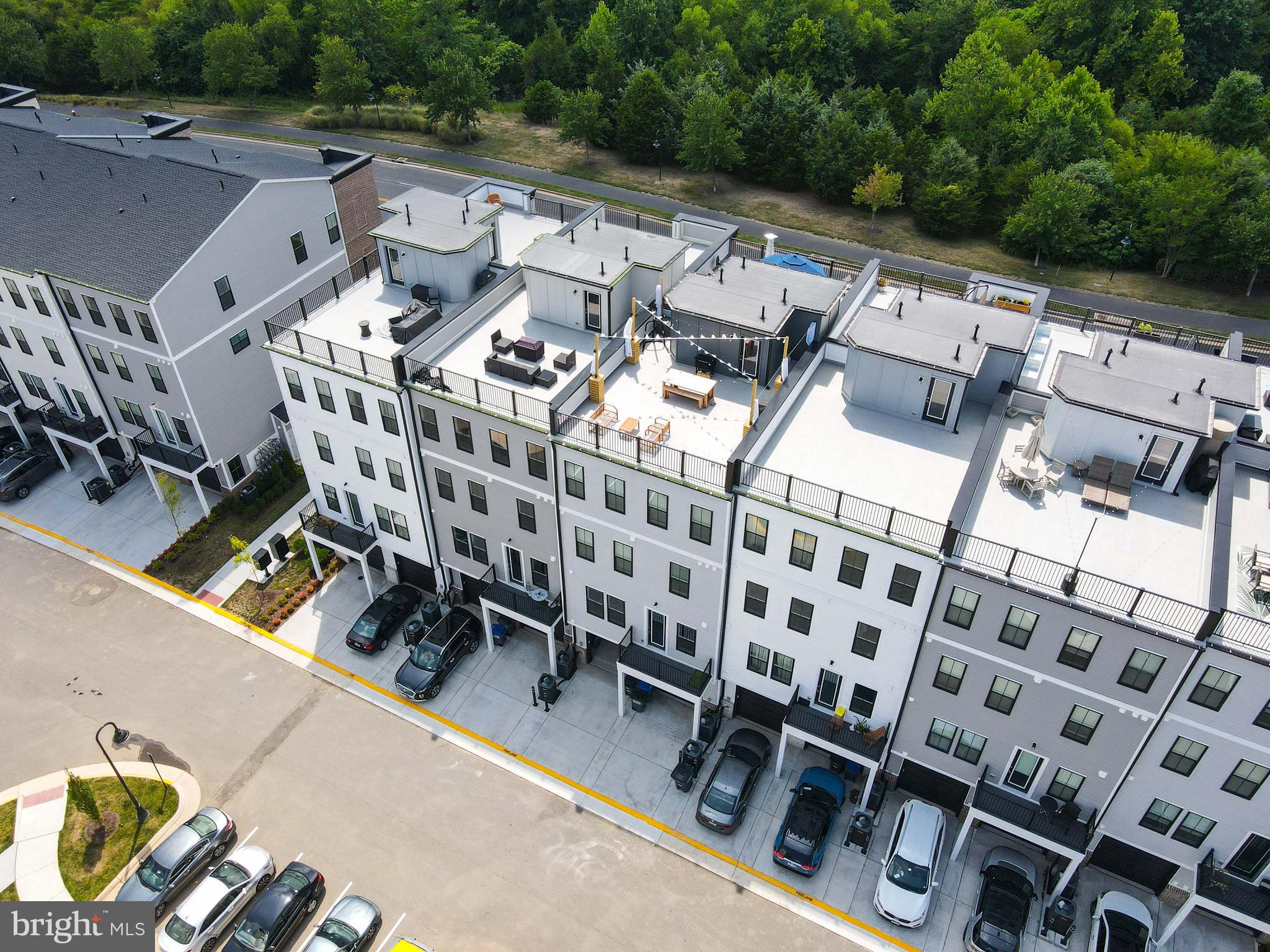 DEMOTT & SILVER - Residential