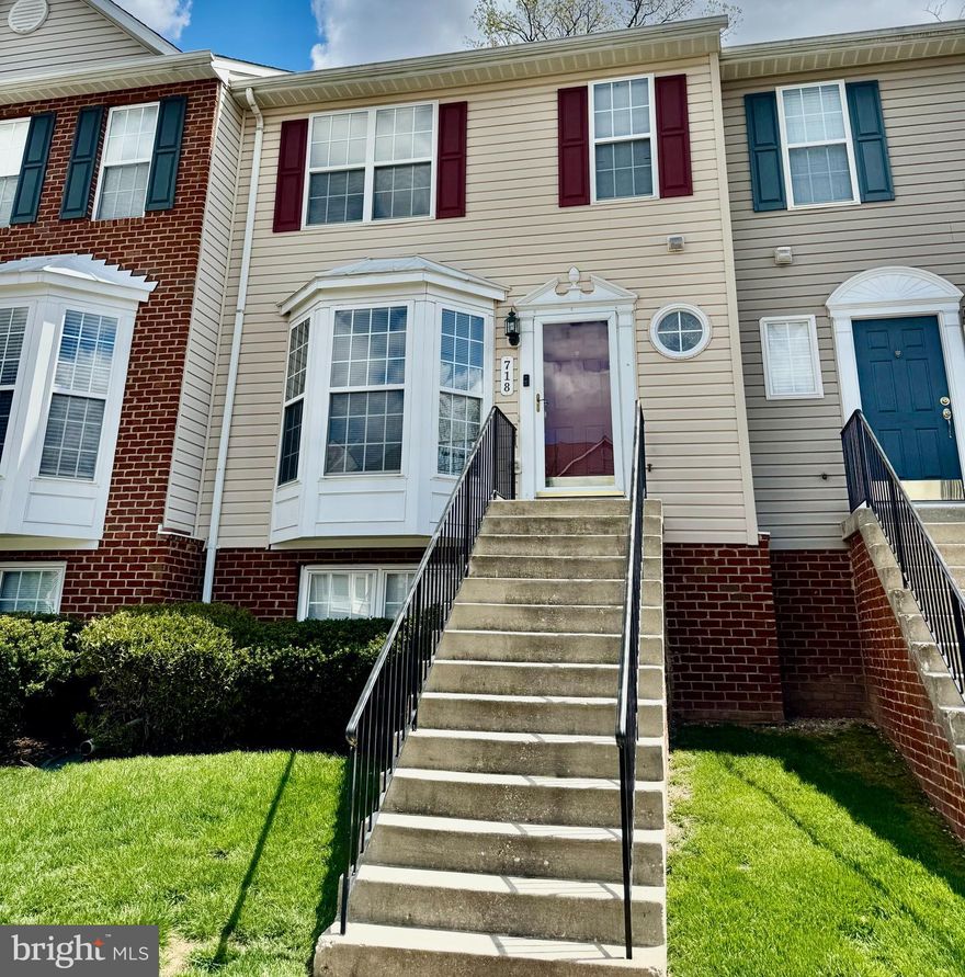 A beautifully maintained 2.5 Story 3 Bedroom 2.5 Bathroom With Beautiful New Granite Counters, Laminate Floor On Main Level, Fresh  Carpet And Blinds Throughout. Step inside to townhome living and discover a spacious layout perfect for modern living. This home offers large windows, modern finishes and ample natural light. Locate din a well-kept neighborhood.