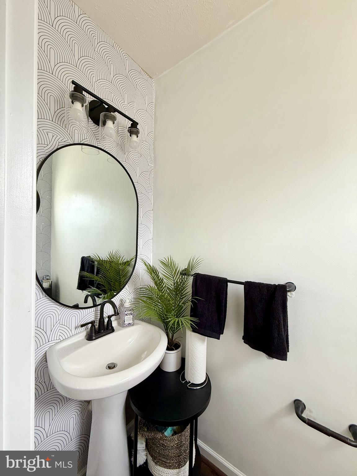 GLEN BURNIE - Residential Lease