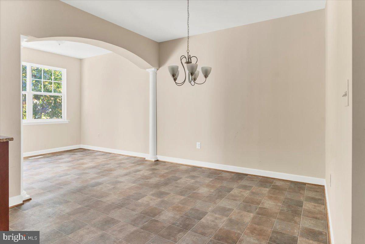 OAK TREE LANDING - Residential