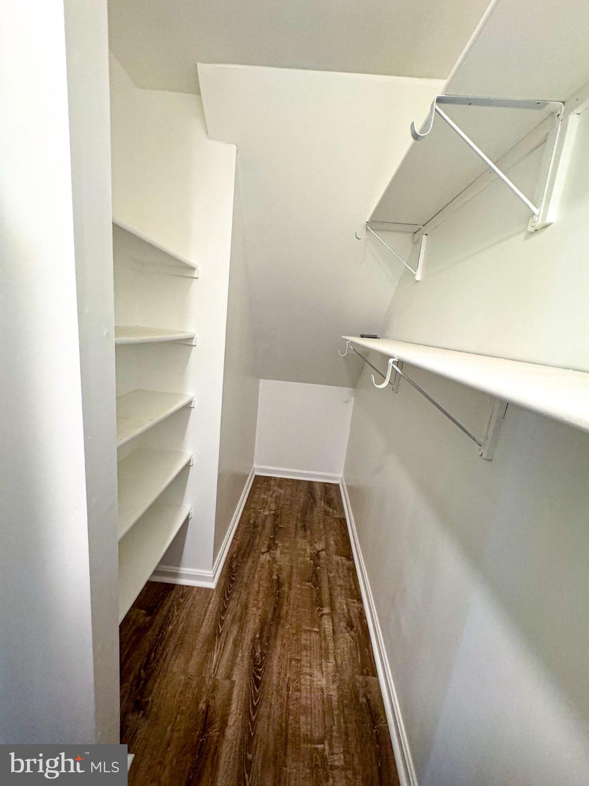 JACKSONS RIDGE CONDOS - Residential