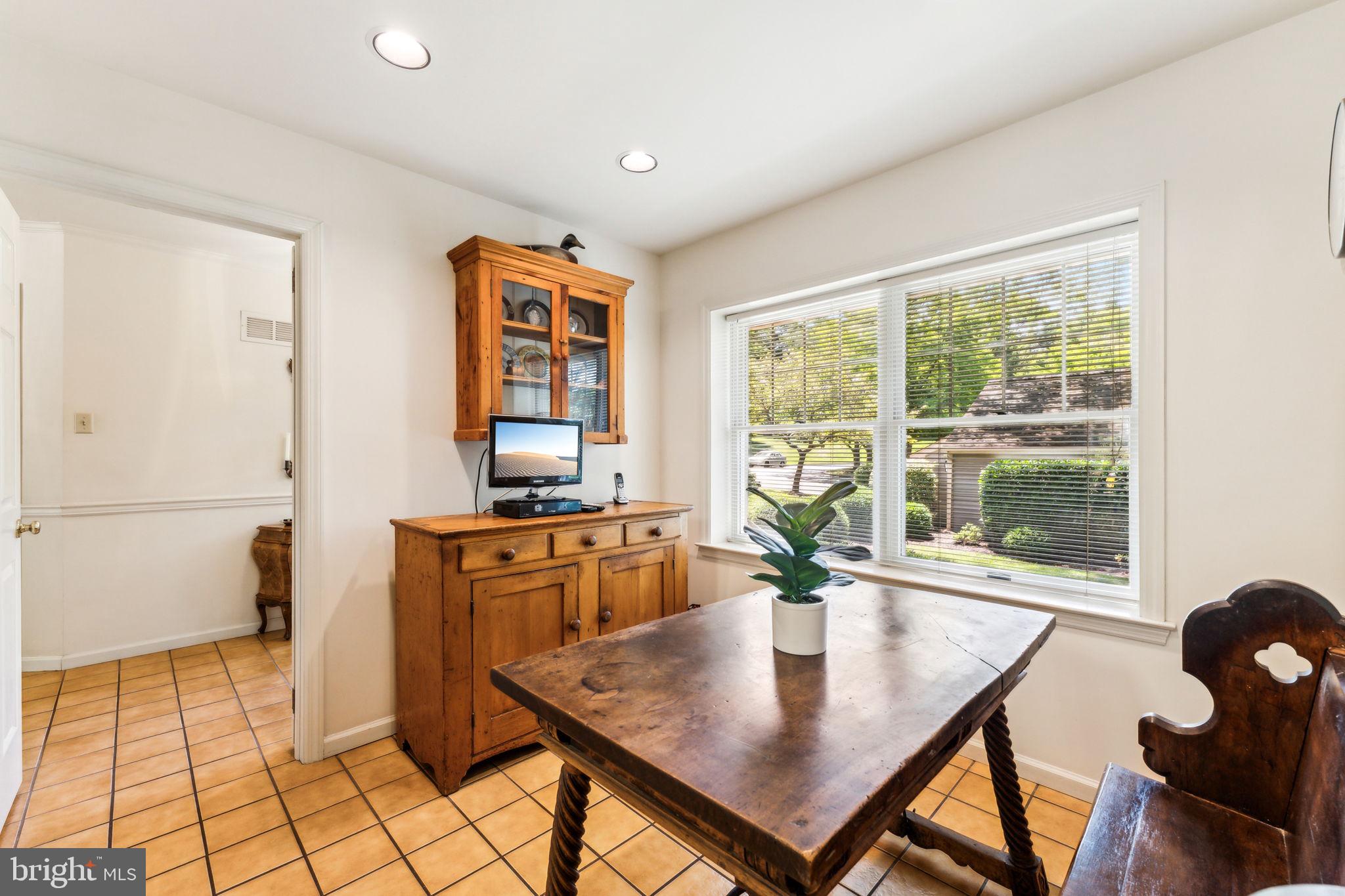 DEVONSHIRE - Residential