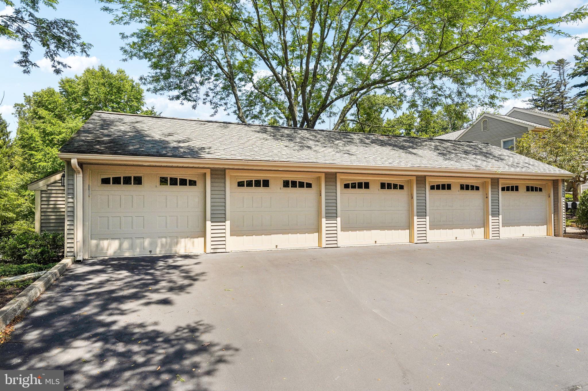 DEVONSHIRE - Residential