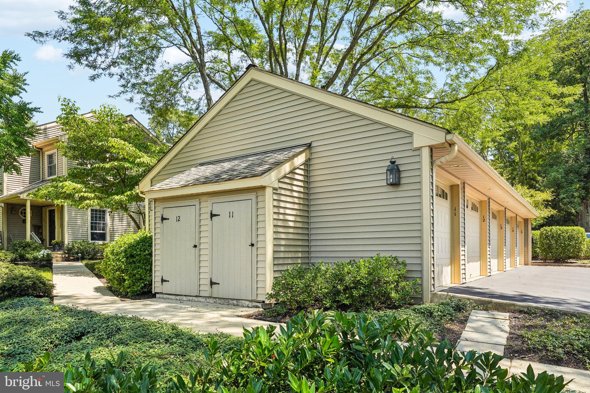 DEVONSHIRE - Residential