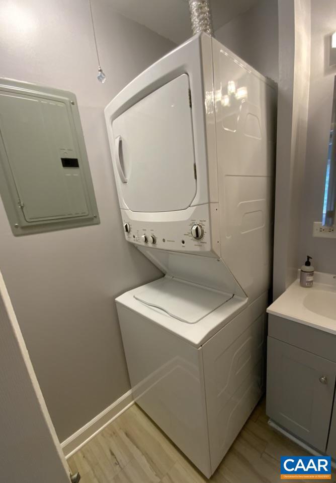 BERRY ST CONDOS - Residential