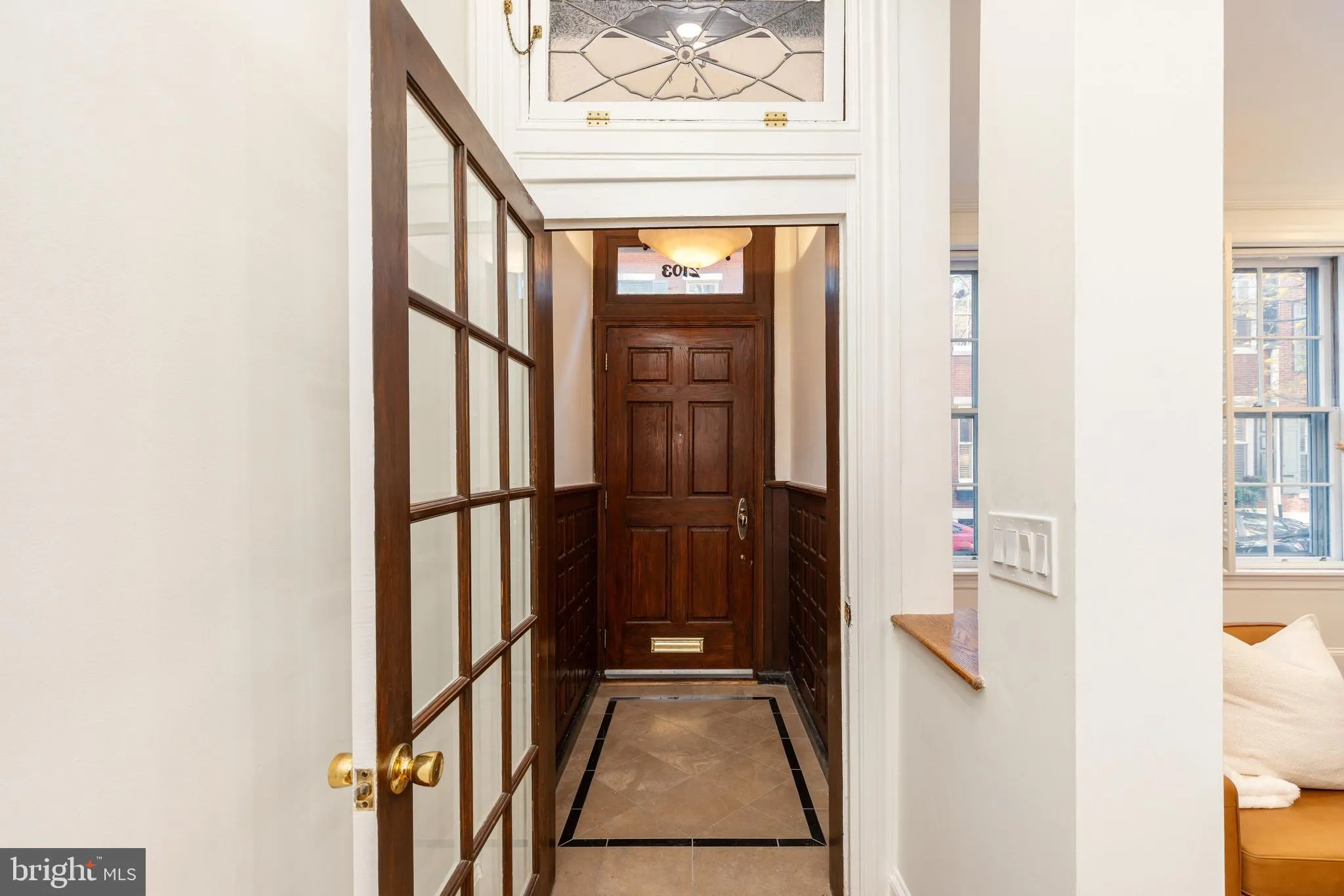 Philadelphia, Pennsylvania 19103, United States, 5 Bedrooms Bedrooms, ,5 BathroomsBathrooms,Residential,Active,237009