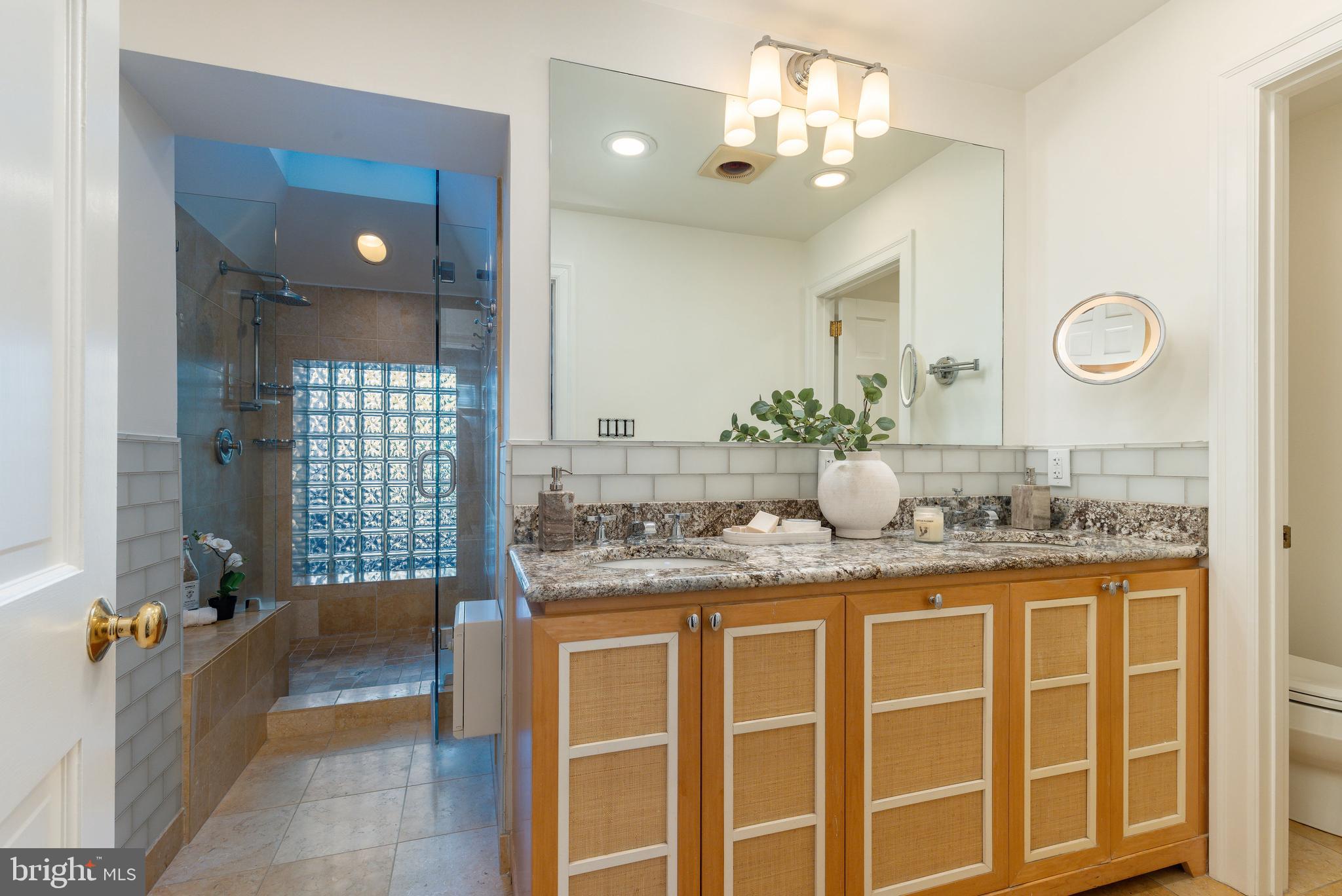 FITLER SQUARE - Residential