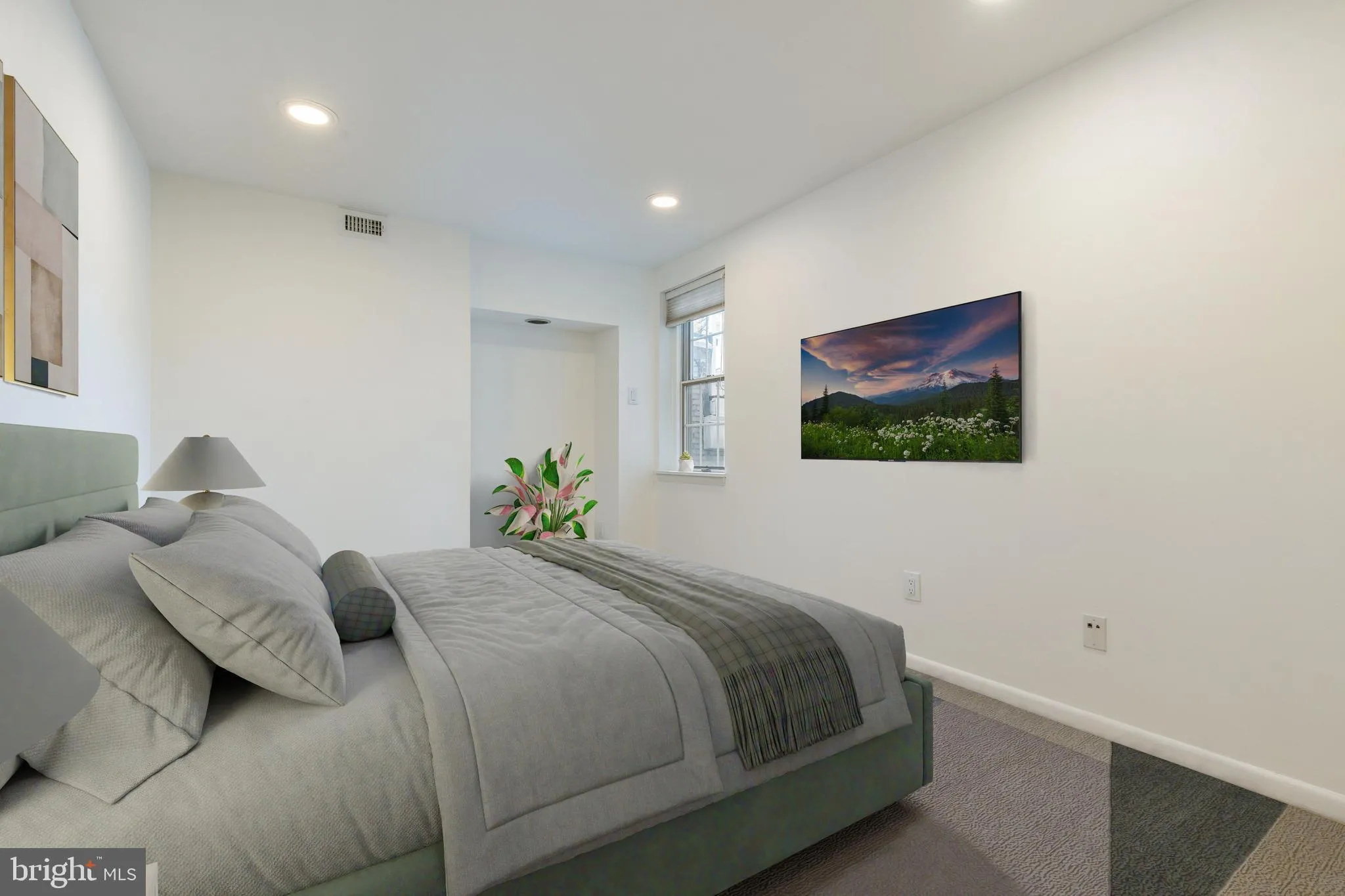 Philadelphia, Pennsylvania 19103, United States, 5 Bedrooms Bedrooms, ,5 BathroomsBathrooms,Residential,Active,237009