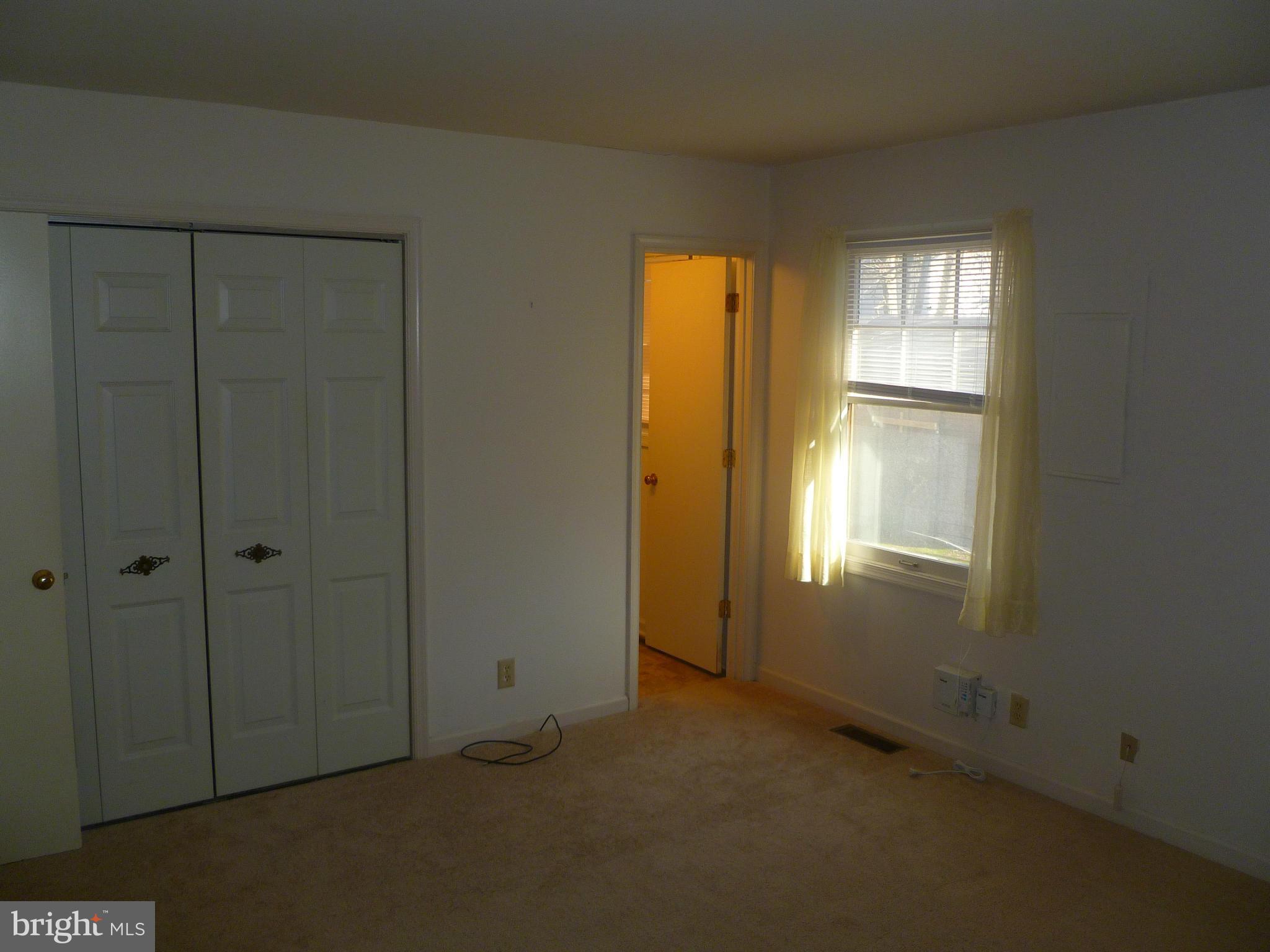 SHERATON HILLS EAST - Residential